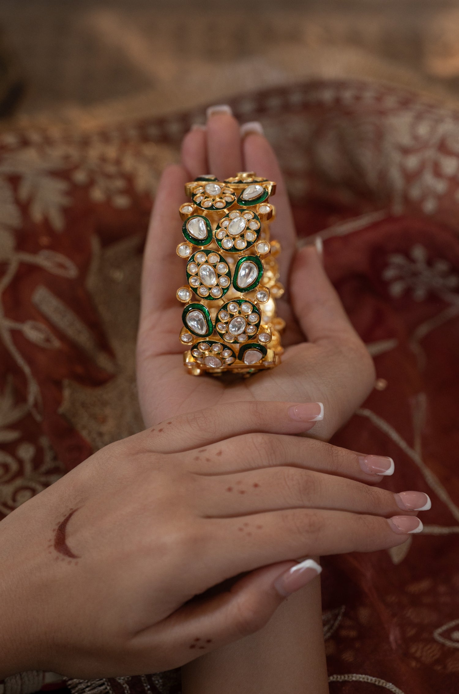 Abida Green Uncut Polki Bangle