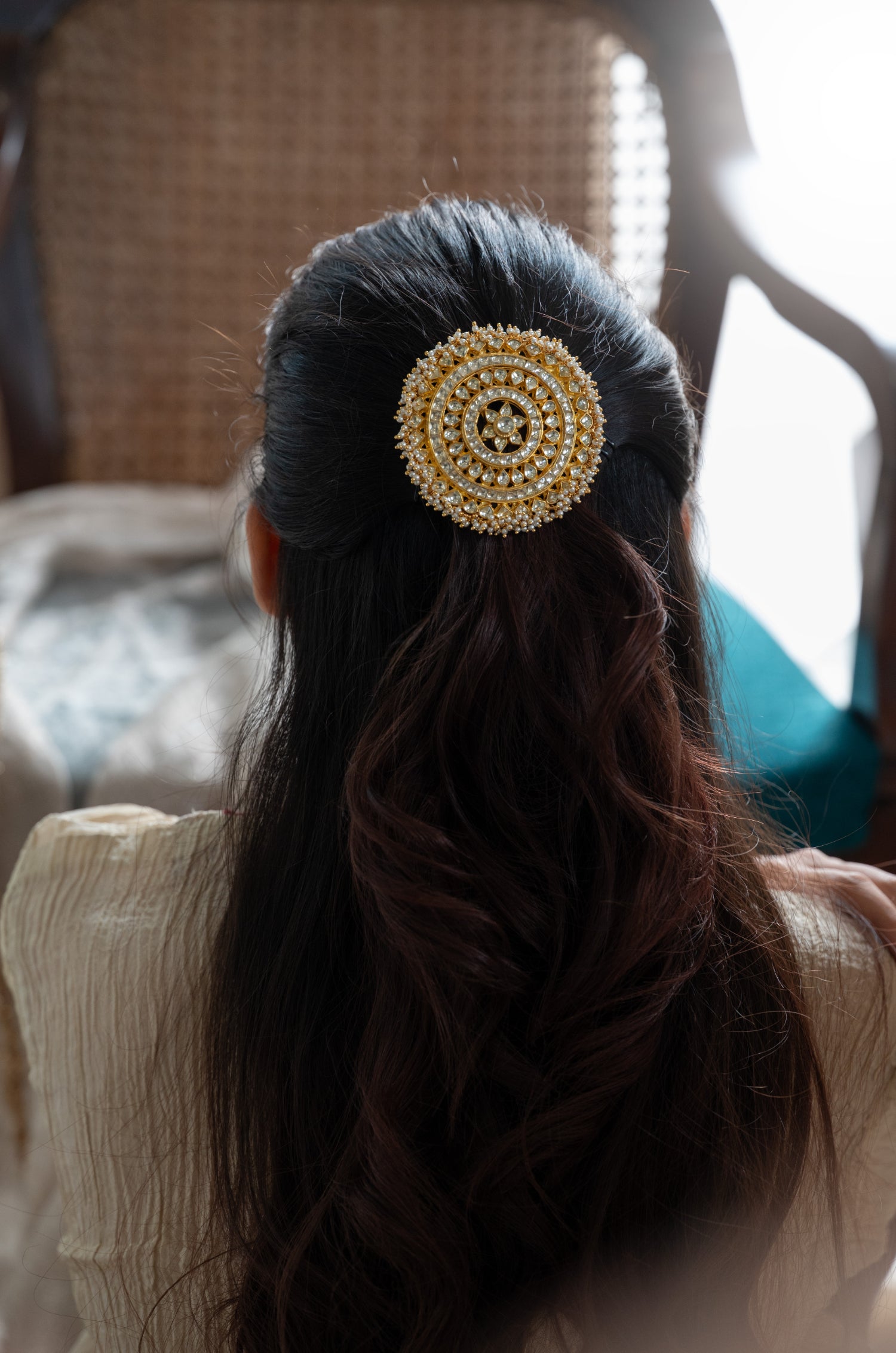 Jaghvi Kundan And Pearl Braid Pin