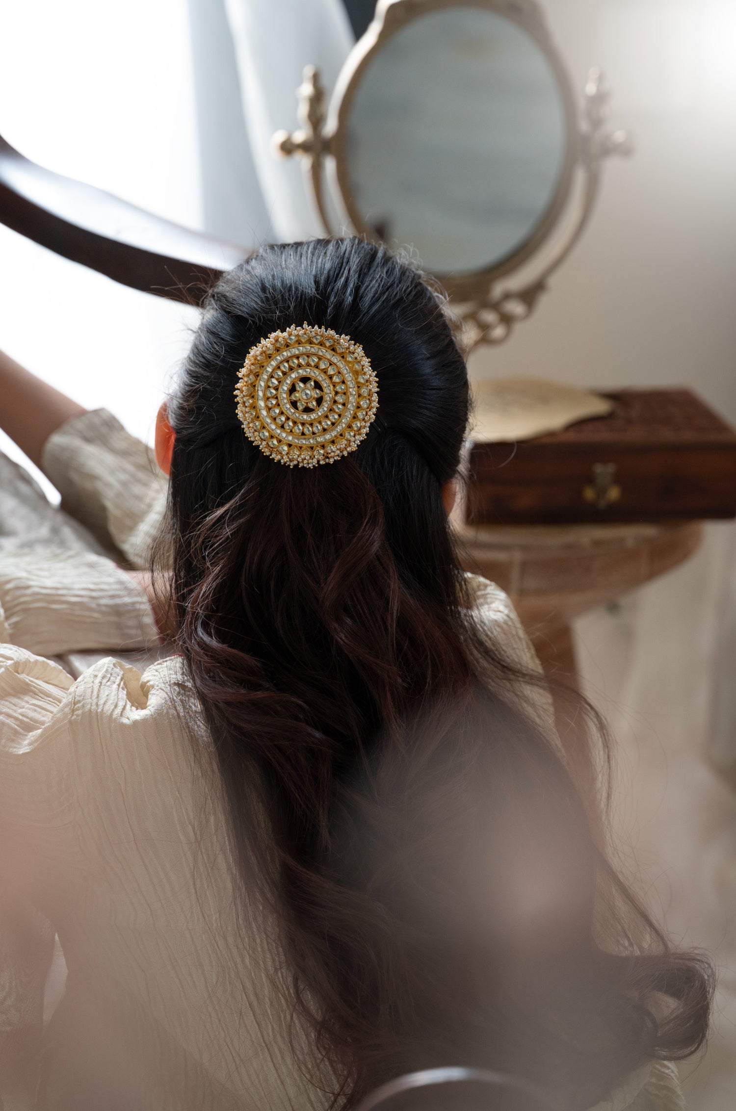 Jaghvi Kundan And Pearl Braid Pin