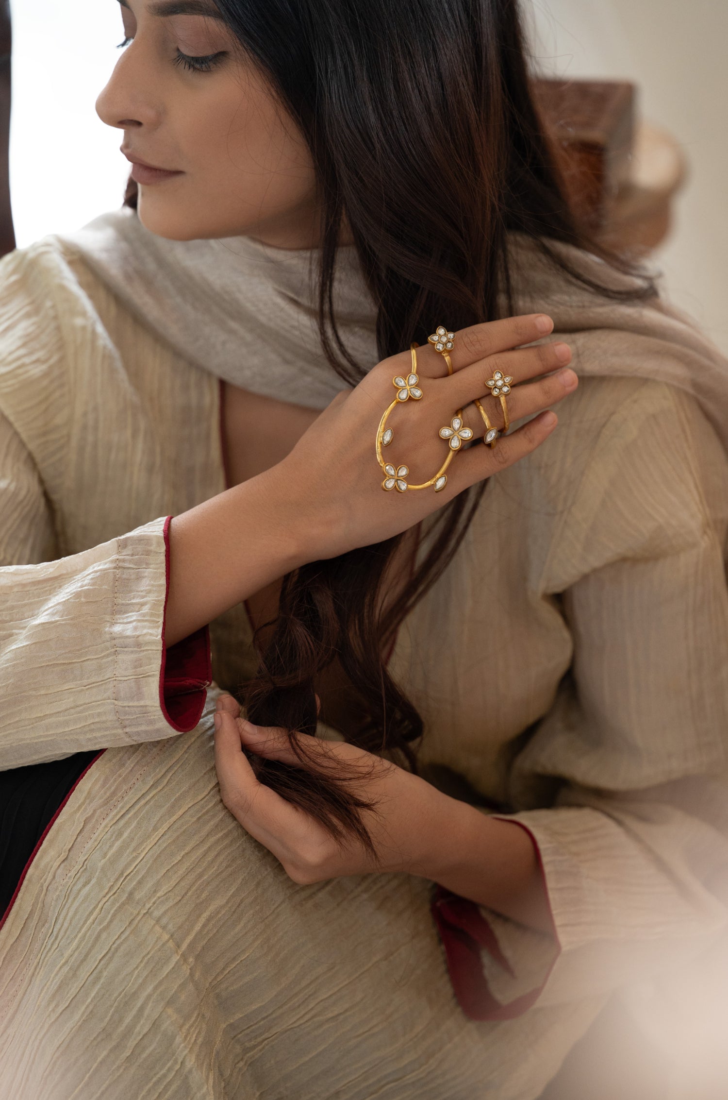 Hema Kundan Polki Statement Handcuff