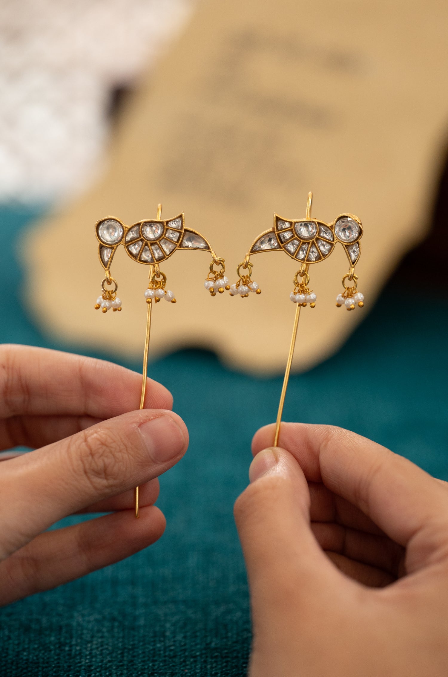 Rumi Parrot Braid Pins