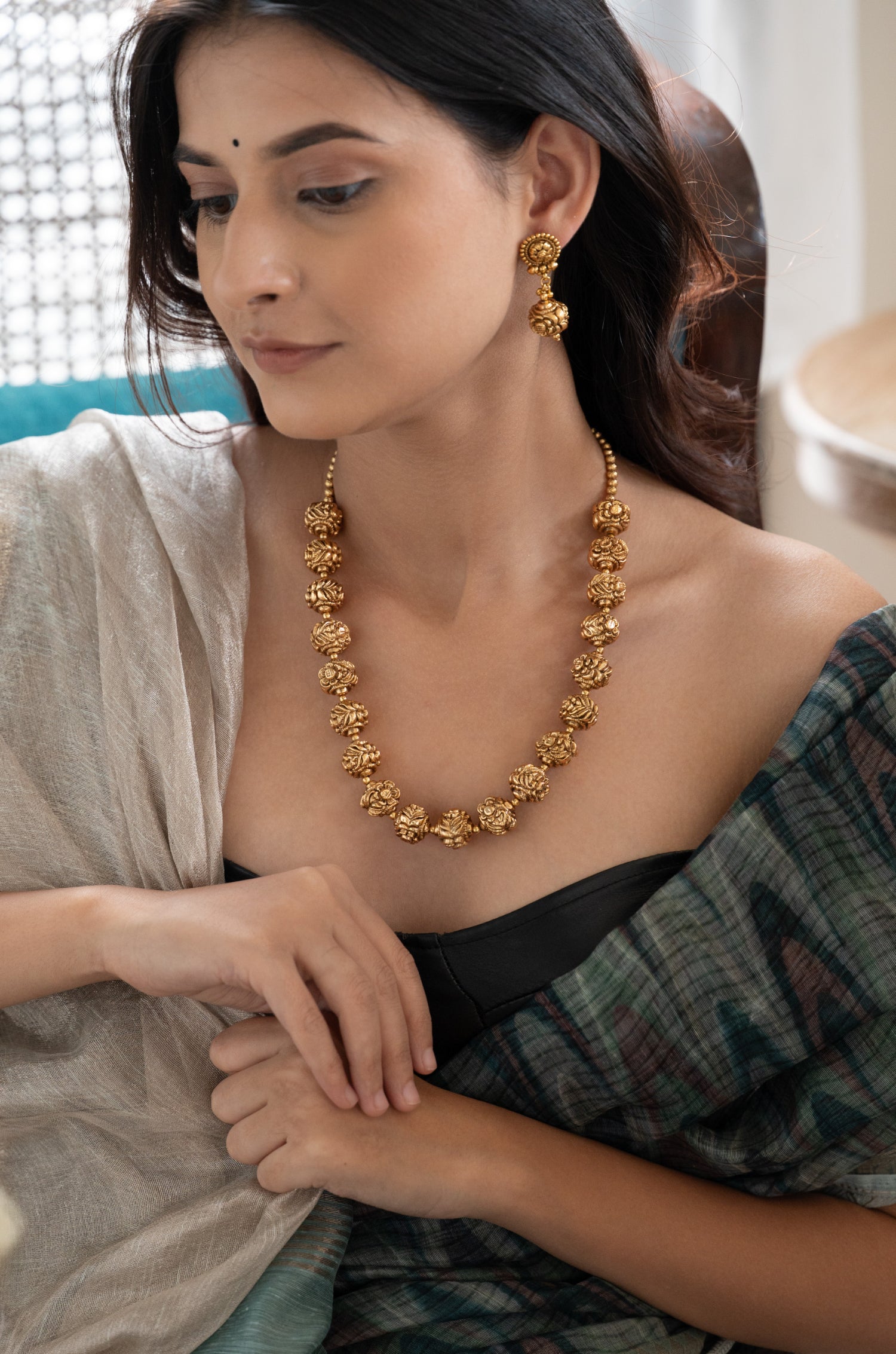 Aavya Temple Work Necklace Set