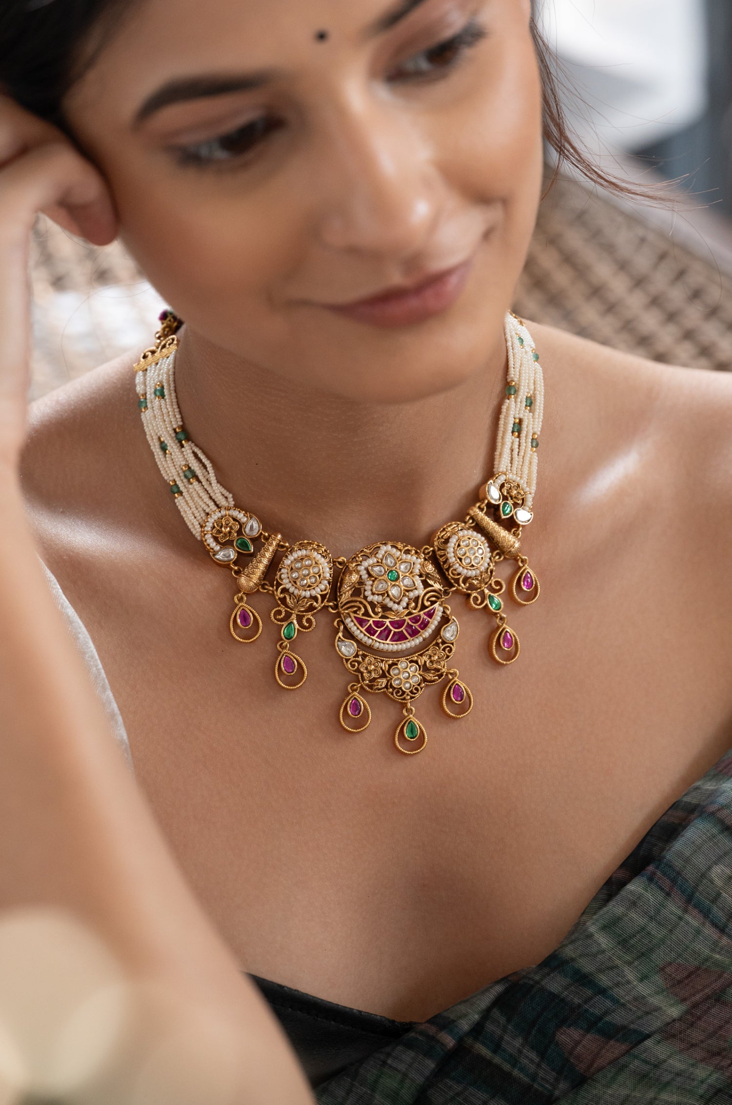 Fahina Kundan Necklace Set