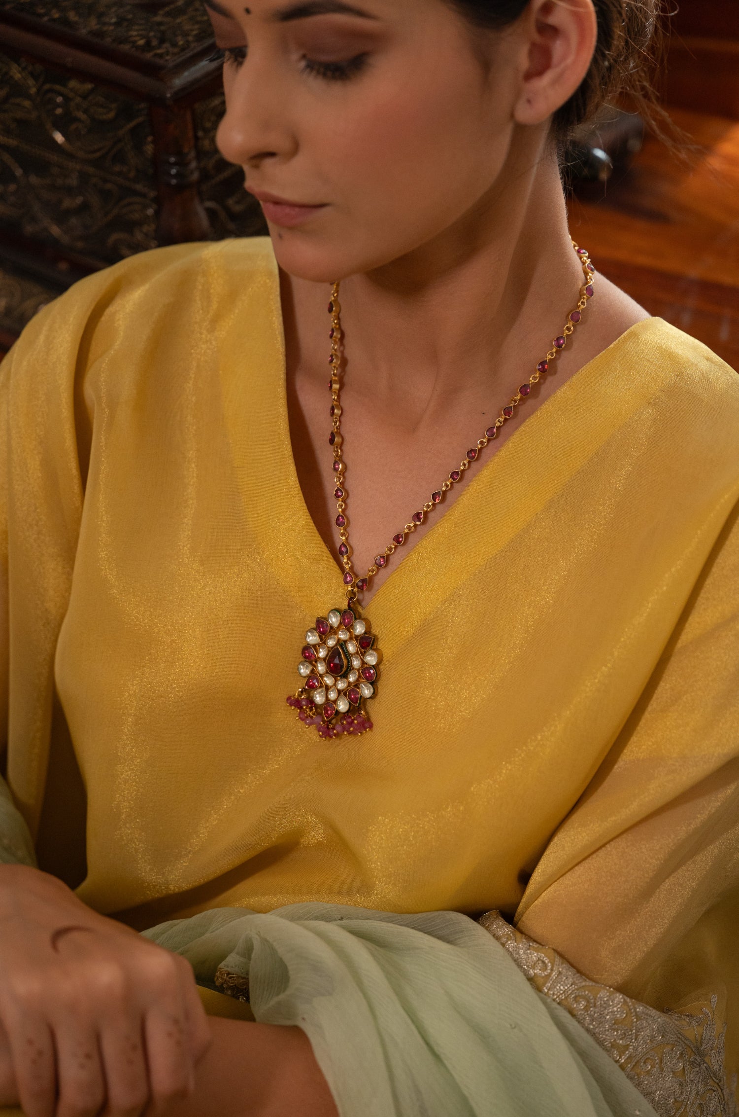 Zamin Kundan Necklace