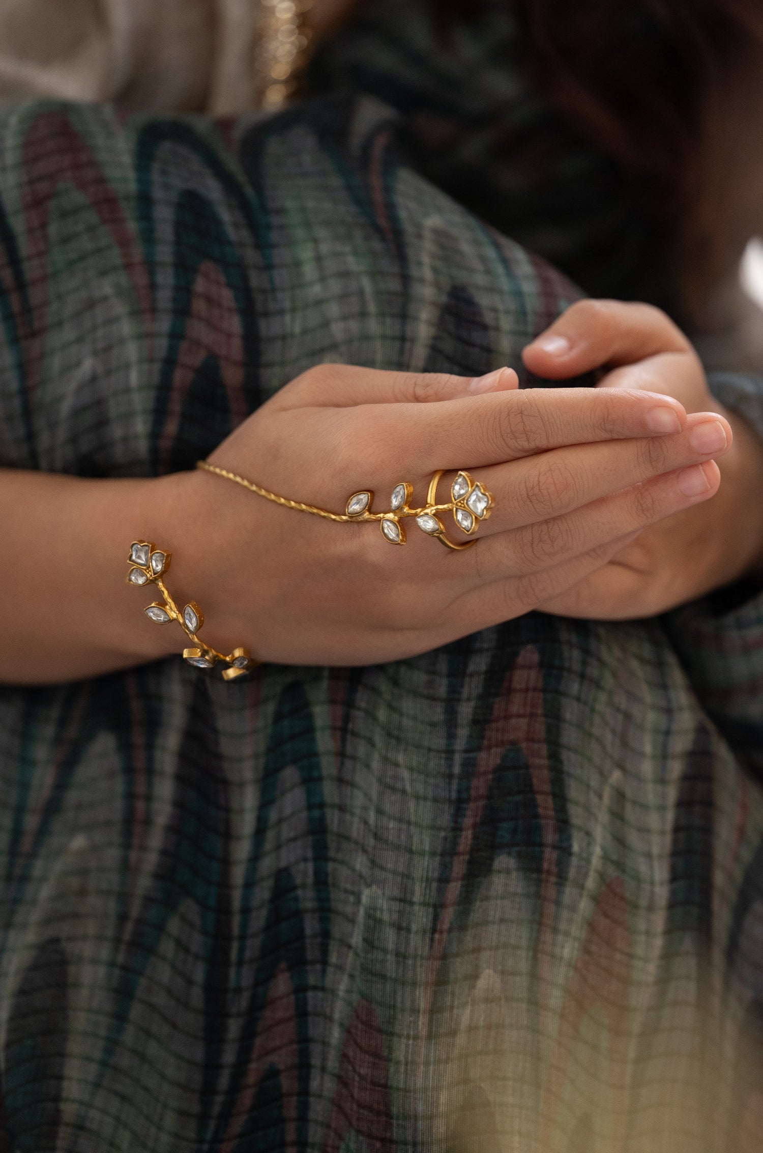Jenny Kundan Statement Handcuff