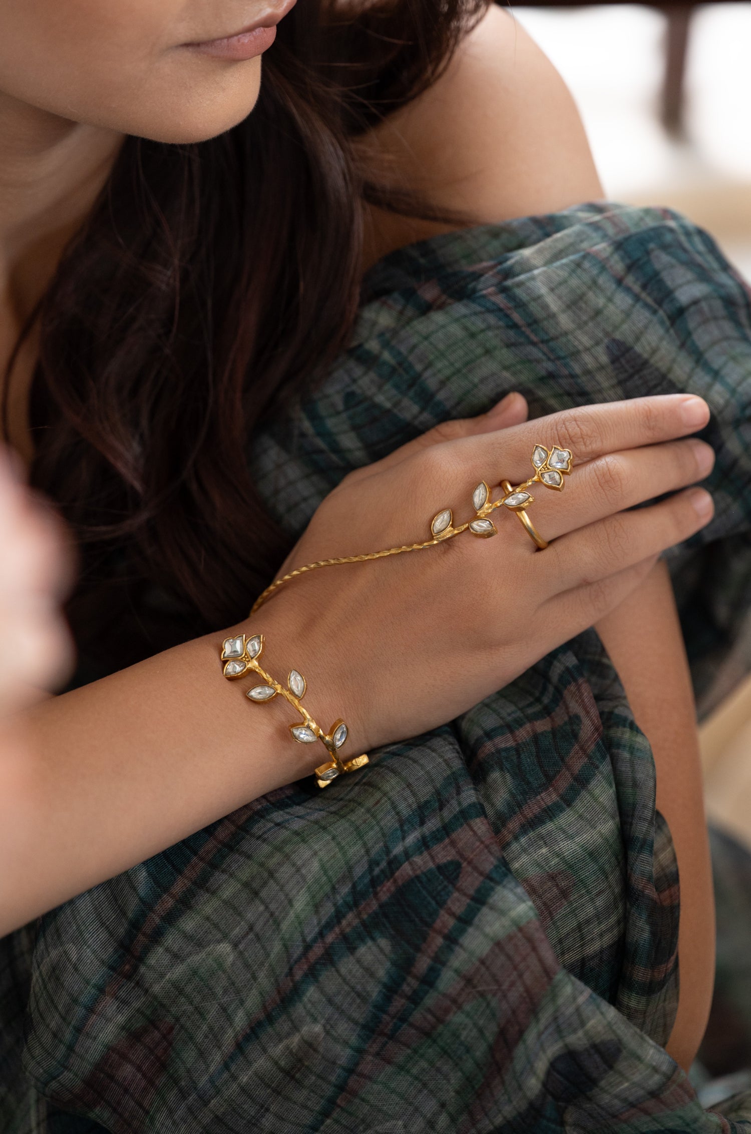 Jenny Kundan Statement Handcuff
