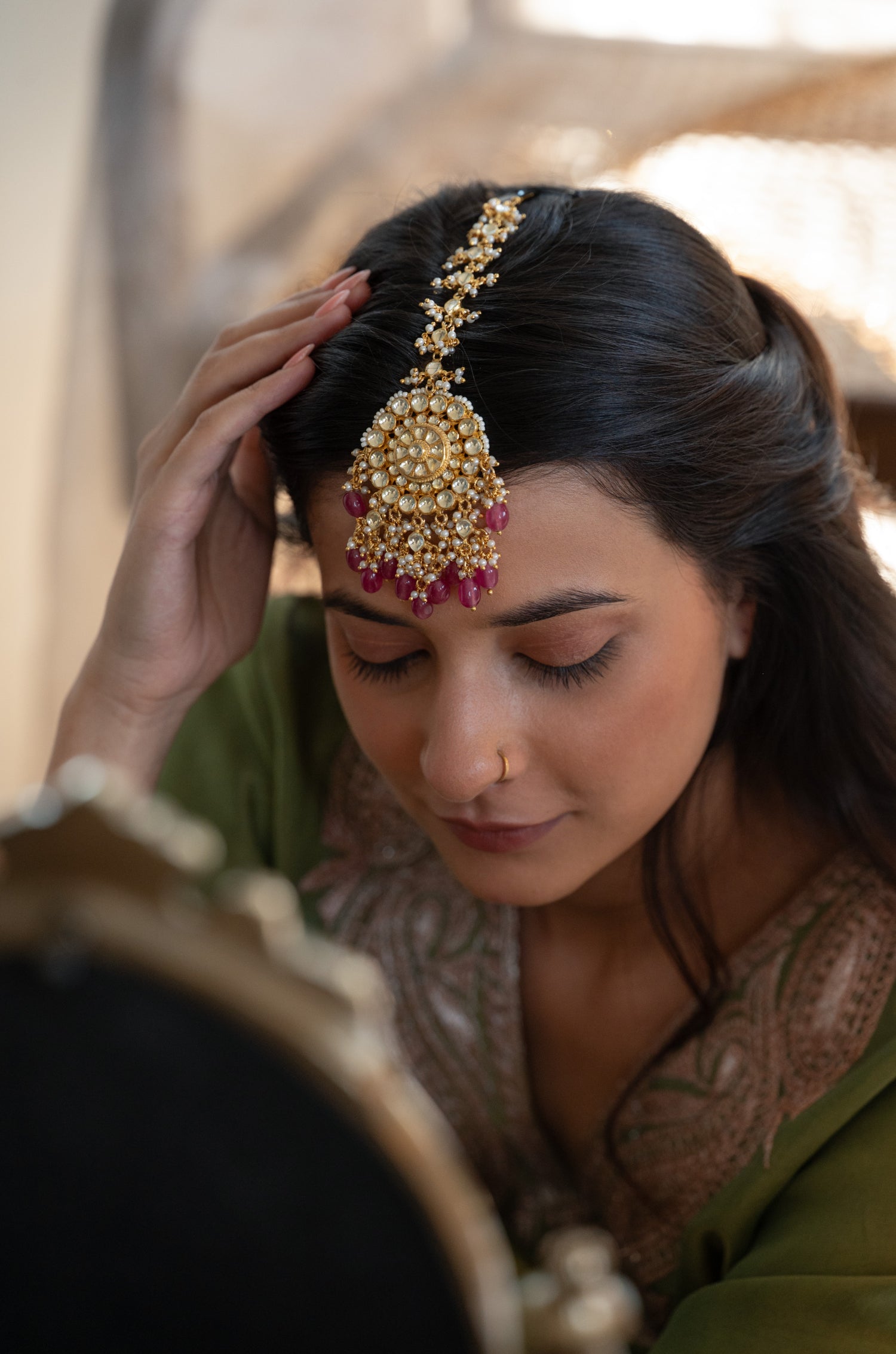 Evalis Pink Kundan Maang tikka