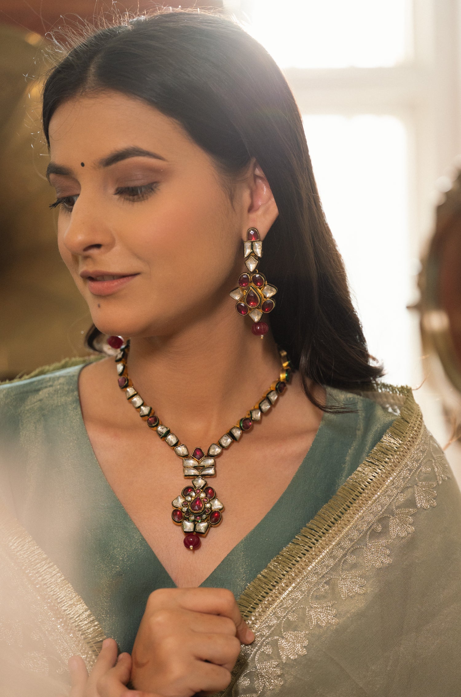 Swapana Red Kundan Necklace Set