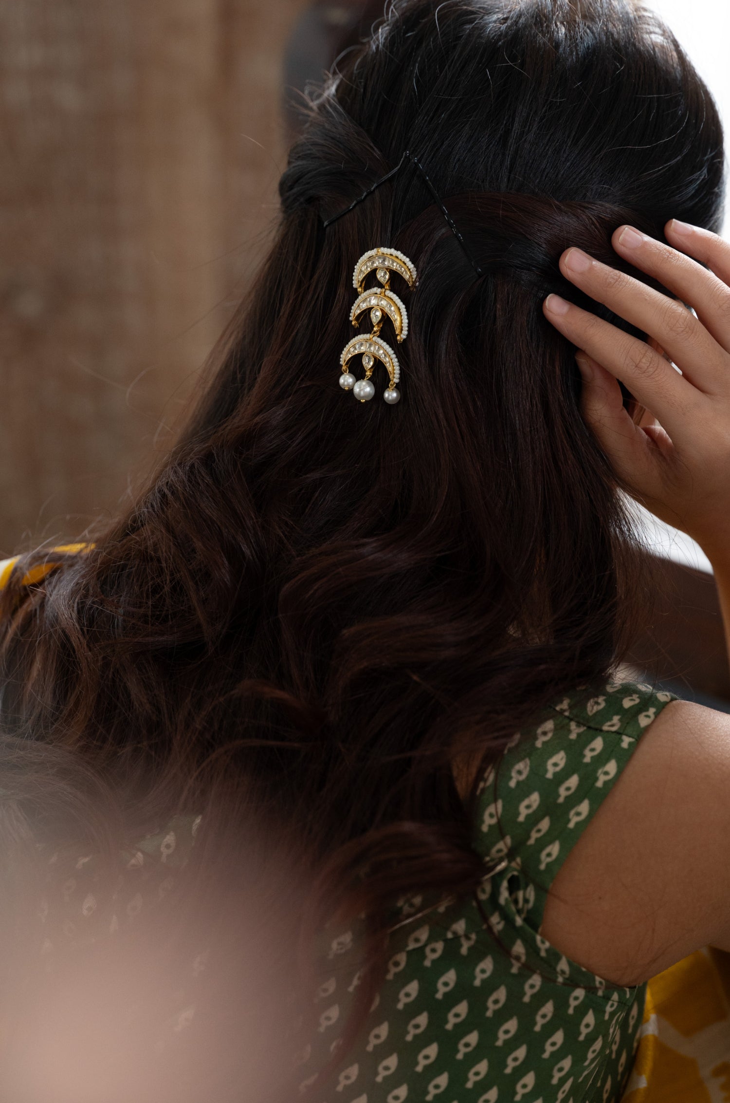 Prachi Kundan Braid Pin