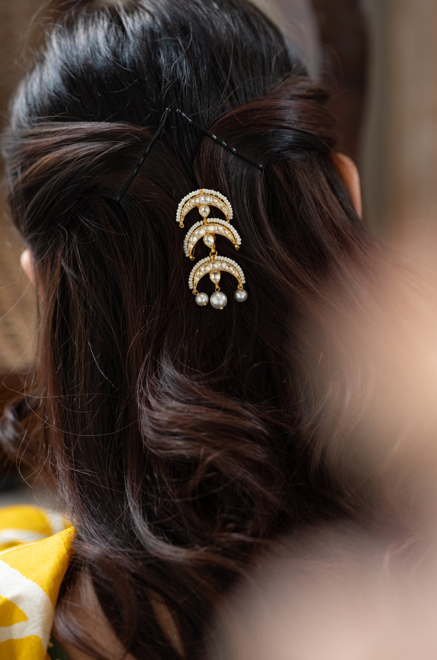 Prachi Kundan Braid Pin