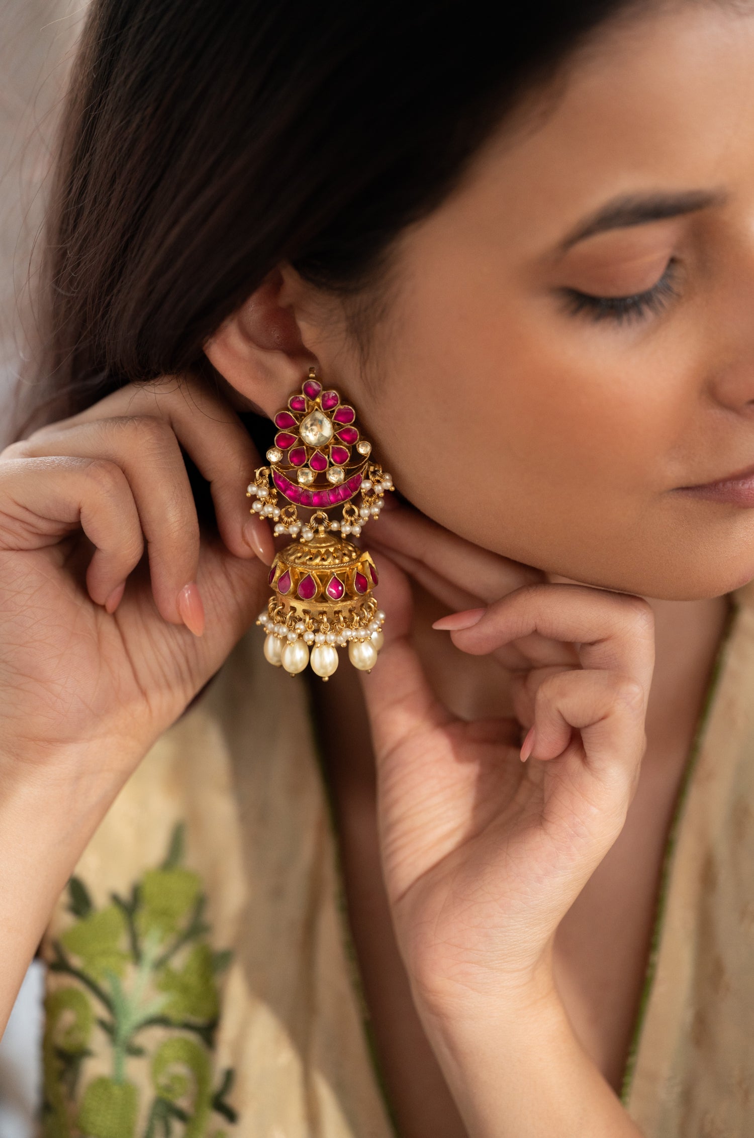 Alaiza Pink Kundan Jhumka