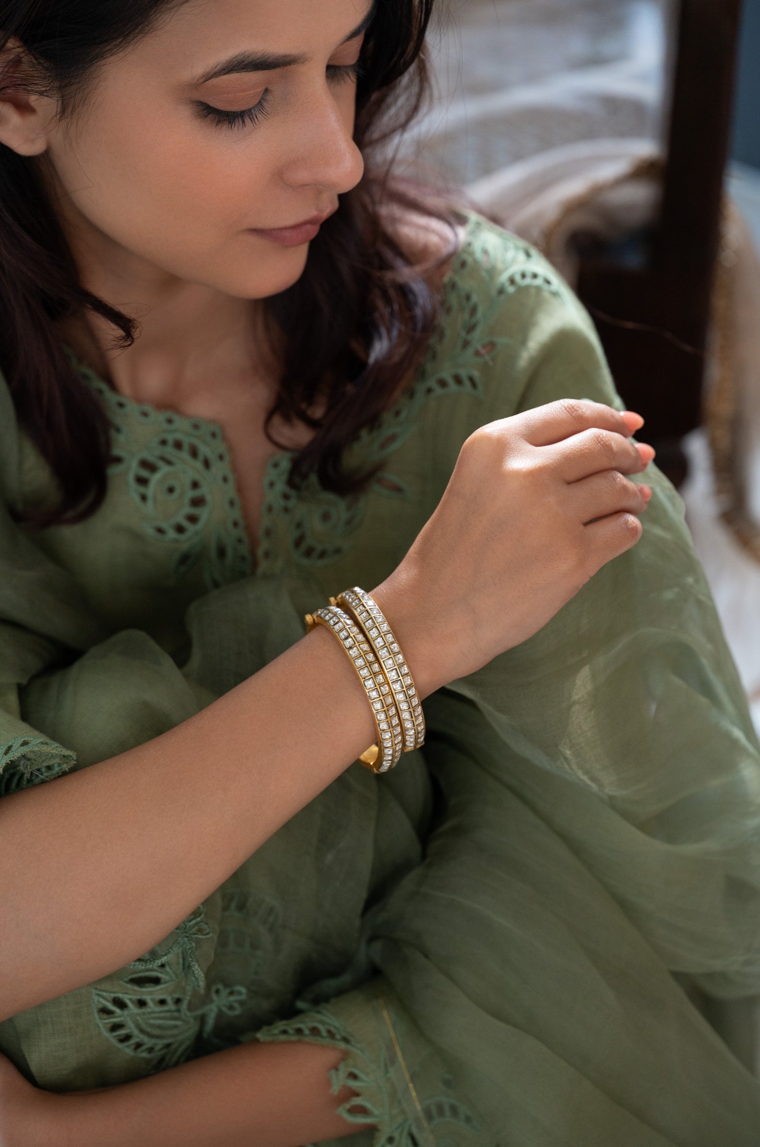 Vedi Kundan Bangles - Set Of 2