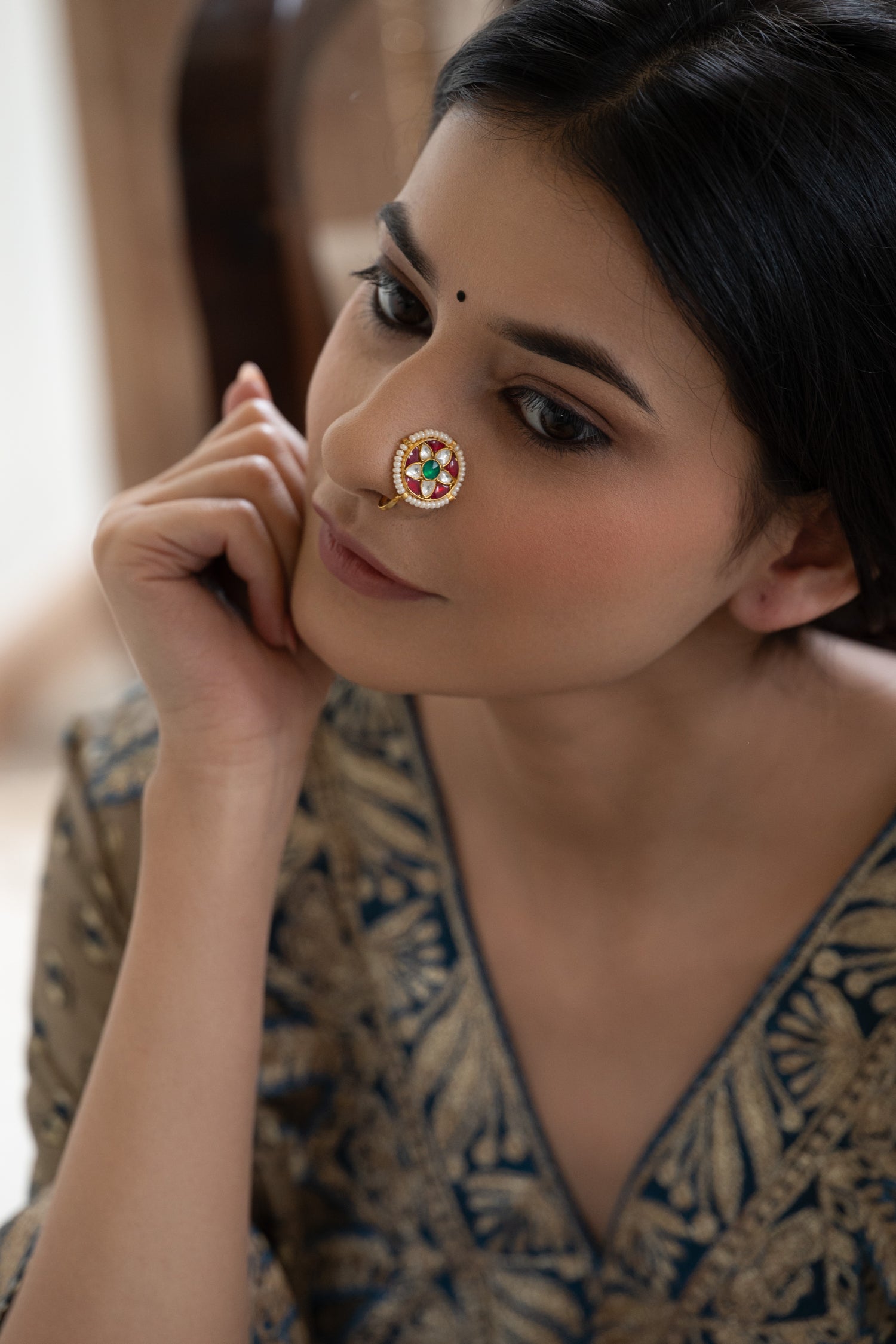 Arya Kundan Nosepin