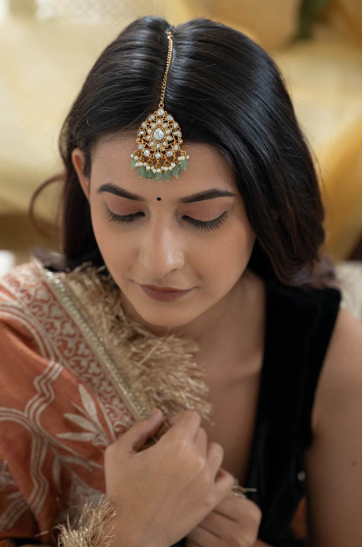 Aarohi Mint Polki Maangtikka