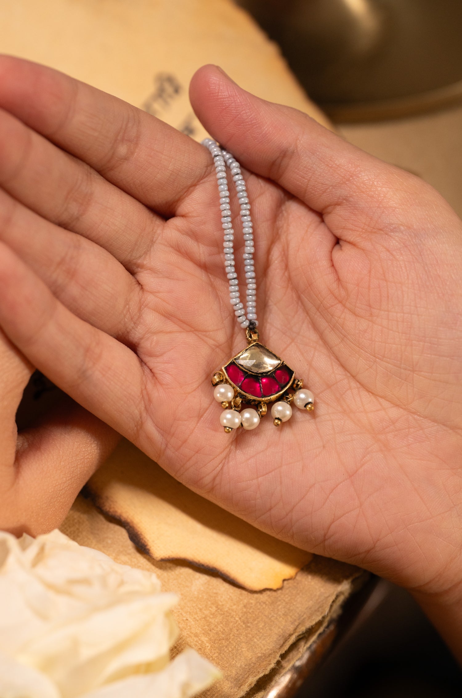 Bhumi Pink Kundan Maangtikka