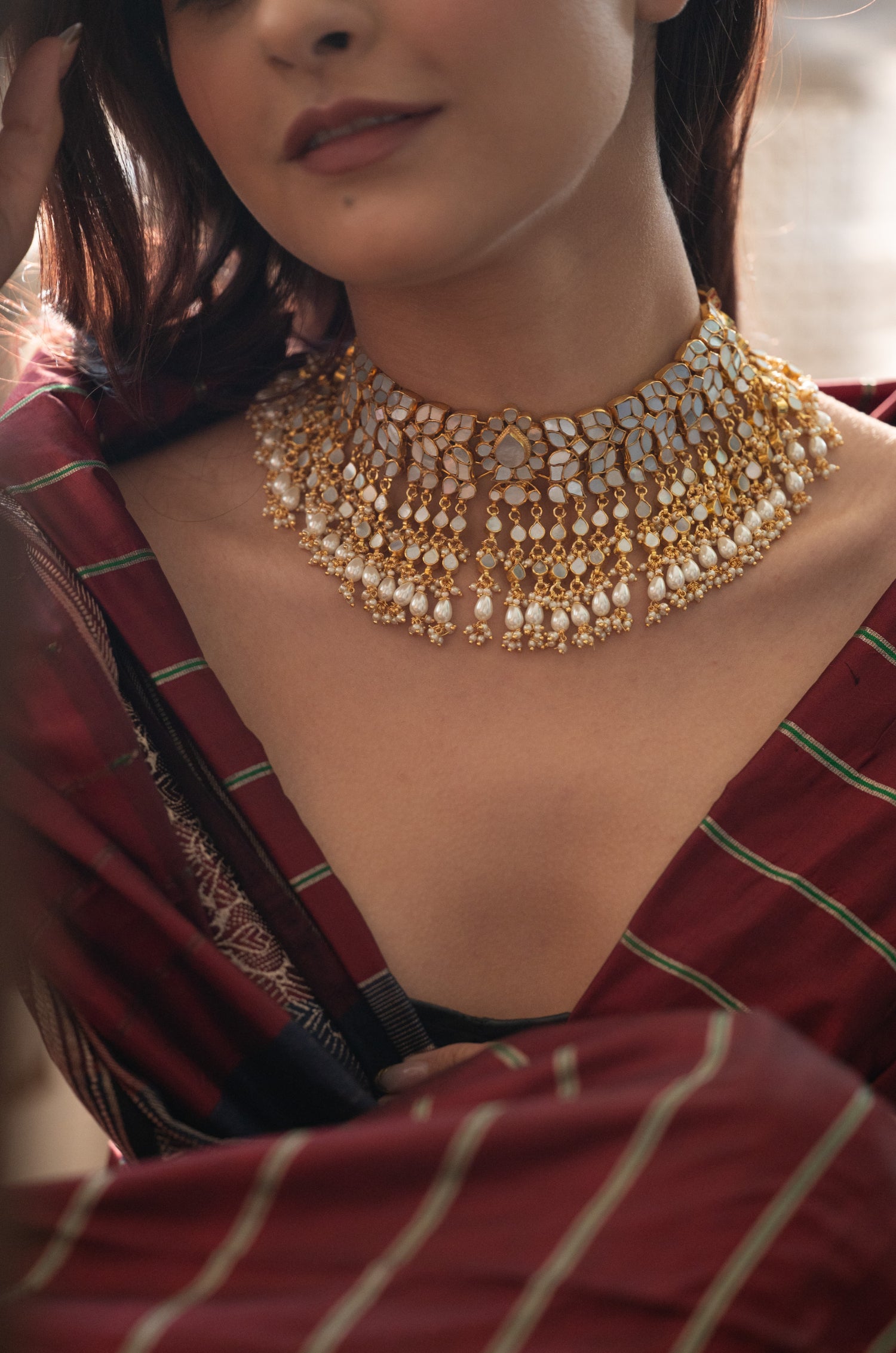 Irika Mother of Pearl Necklace Set