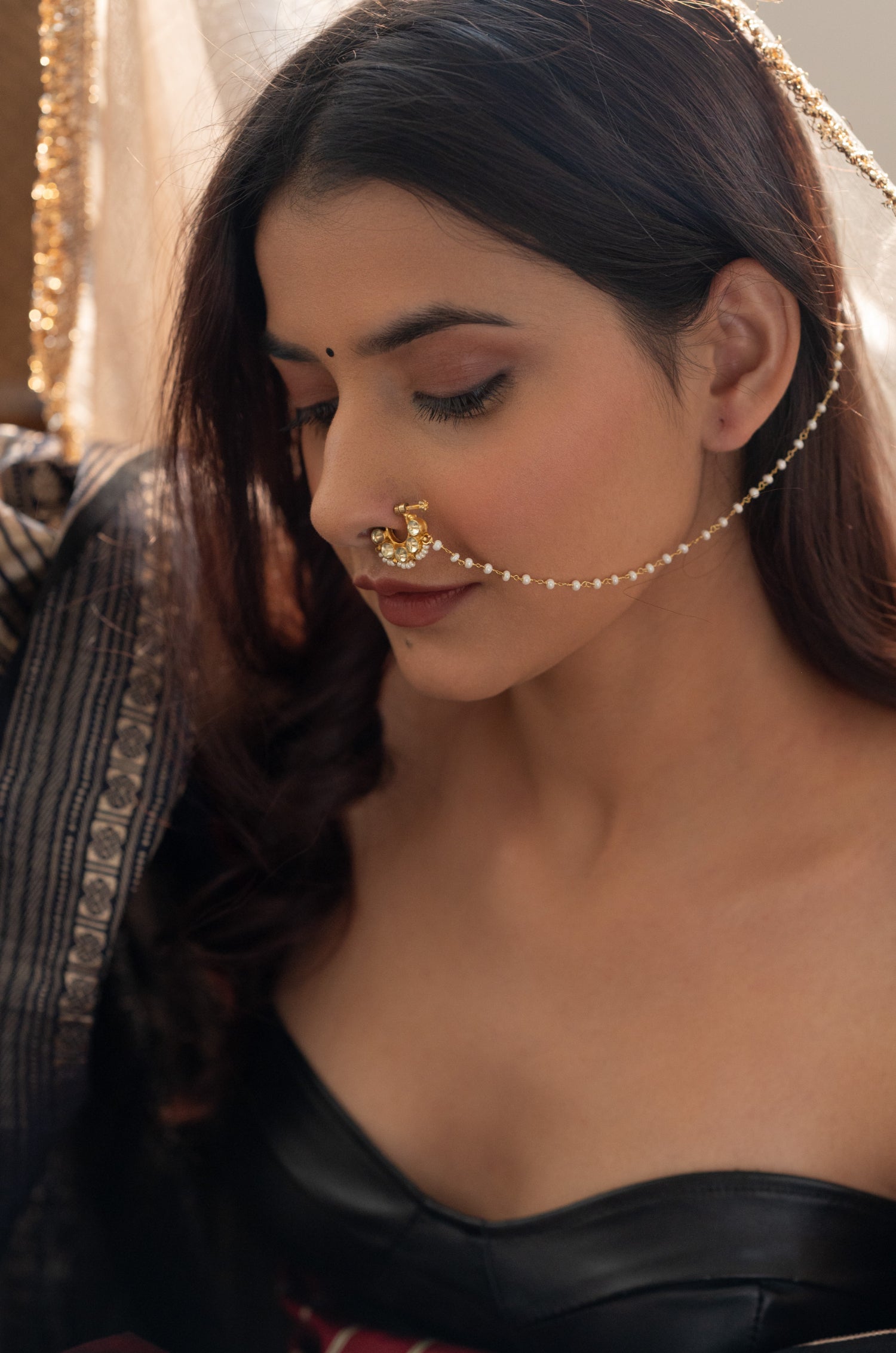 Emi Kundan Nosepin
