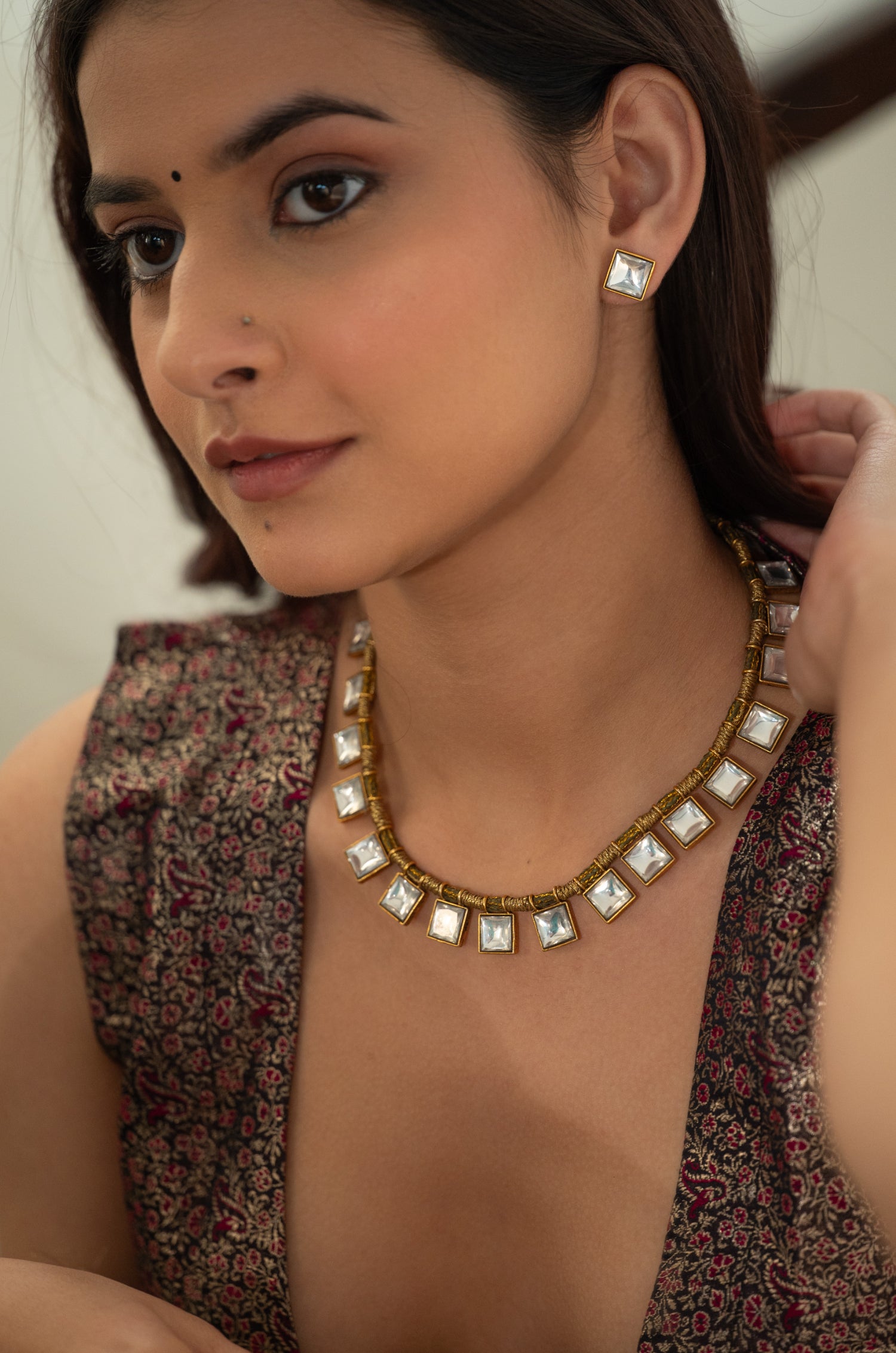 Mehreen Kundan Choker Necklace Set