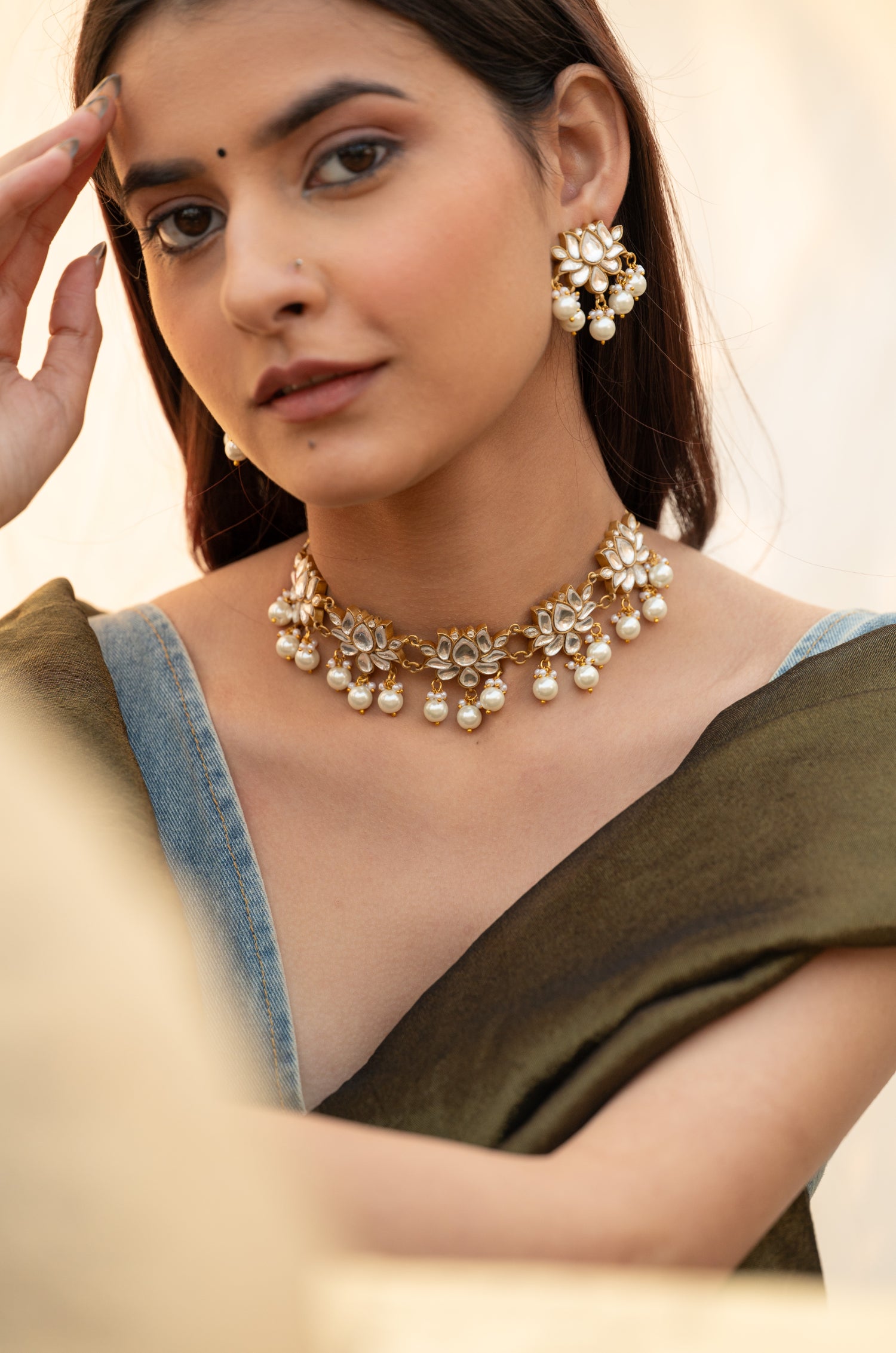 Henna Kundan Choker Necklace Set