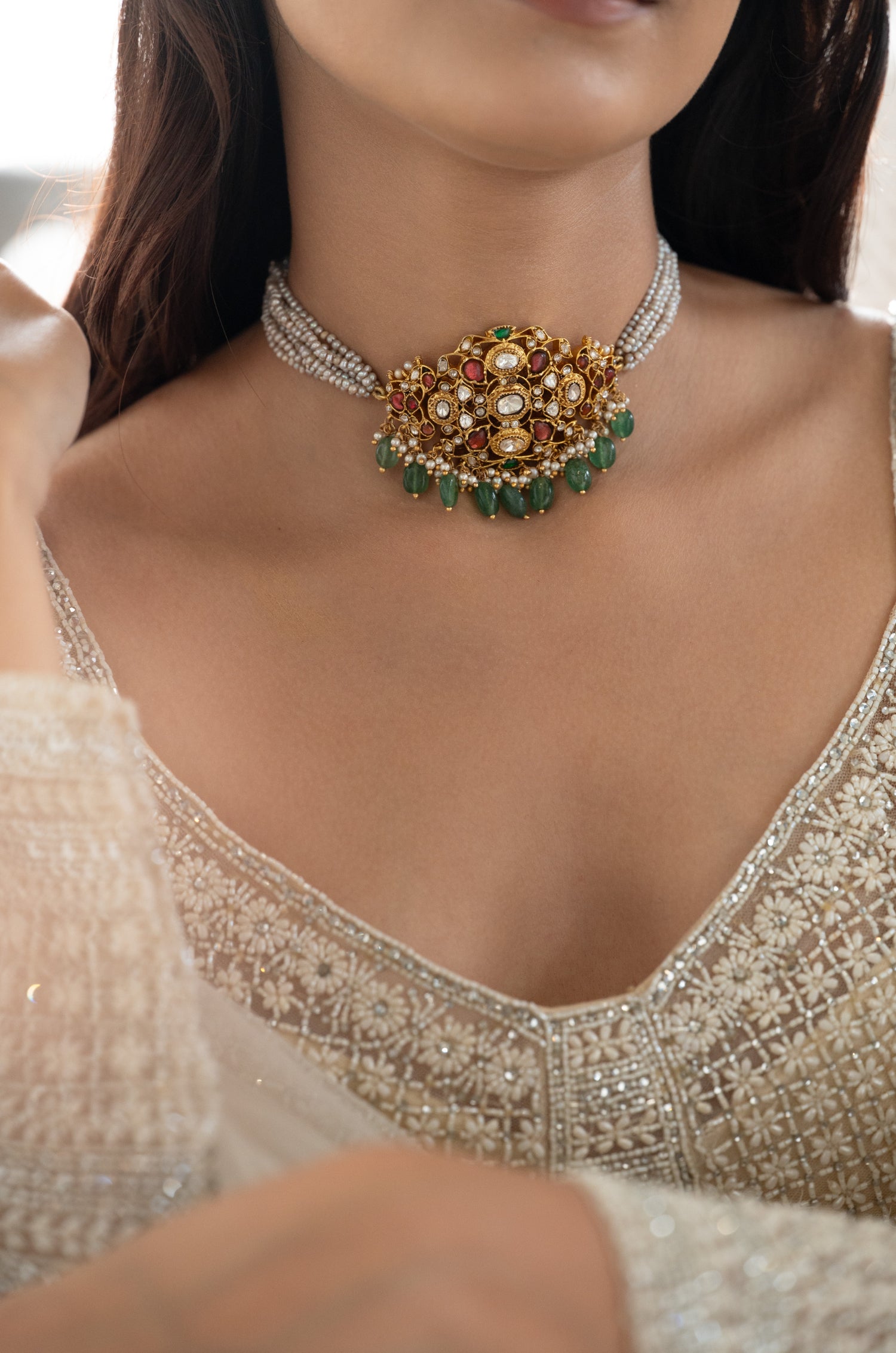 Yumilah Green Silver Necklace Set