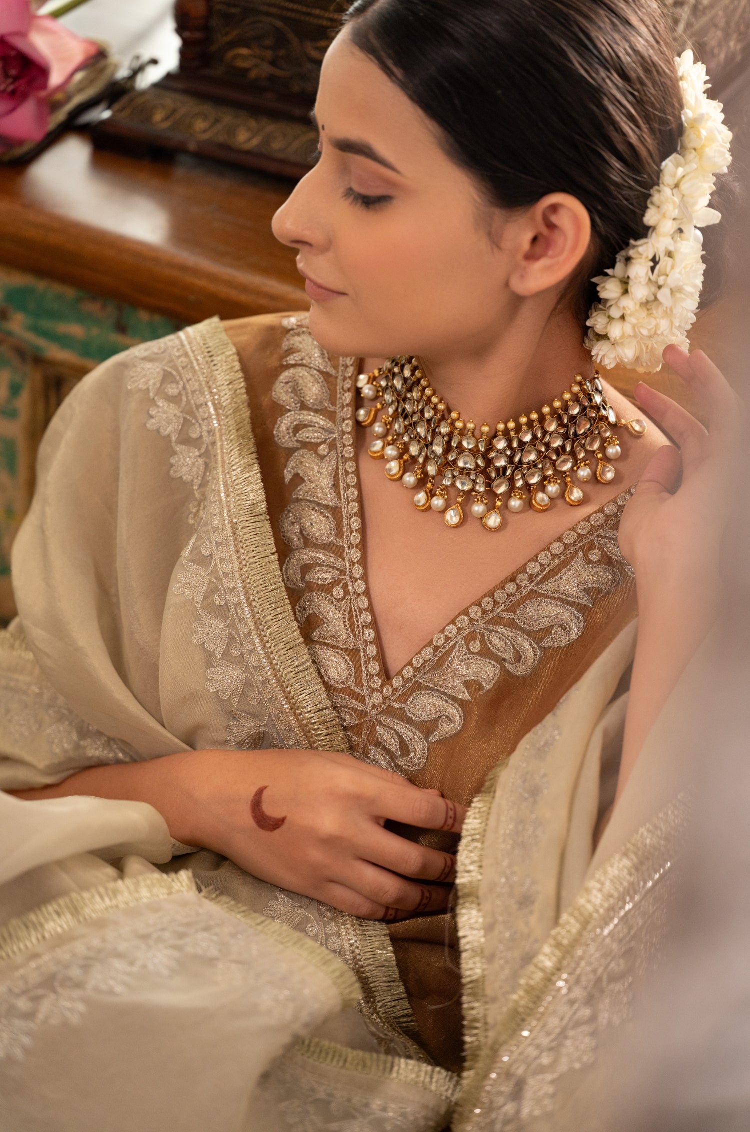 Daksha Kundan Choker Necklace Set