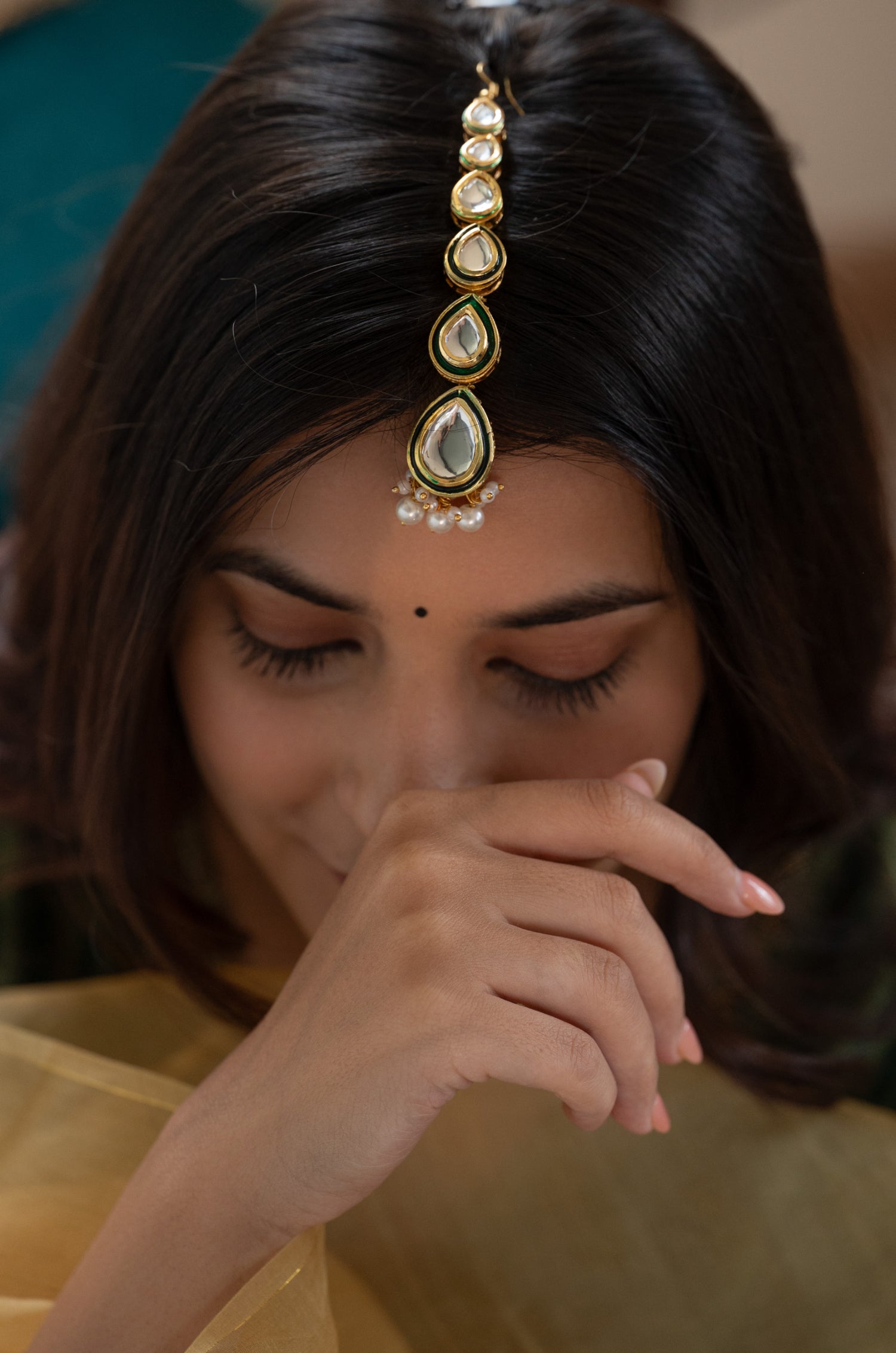Diya Kundan Maang Tikka