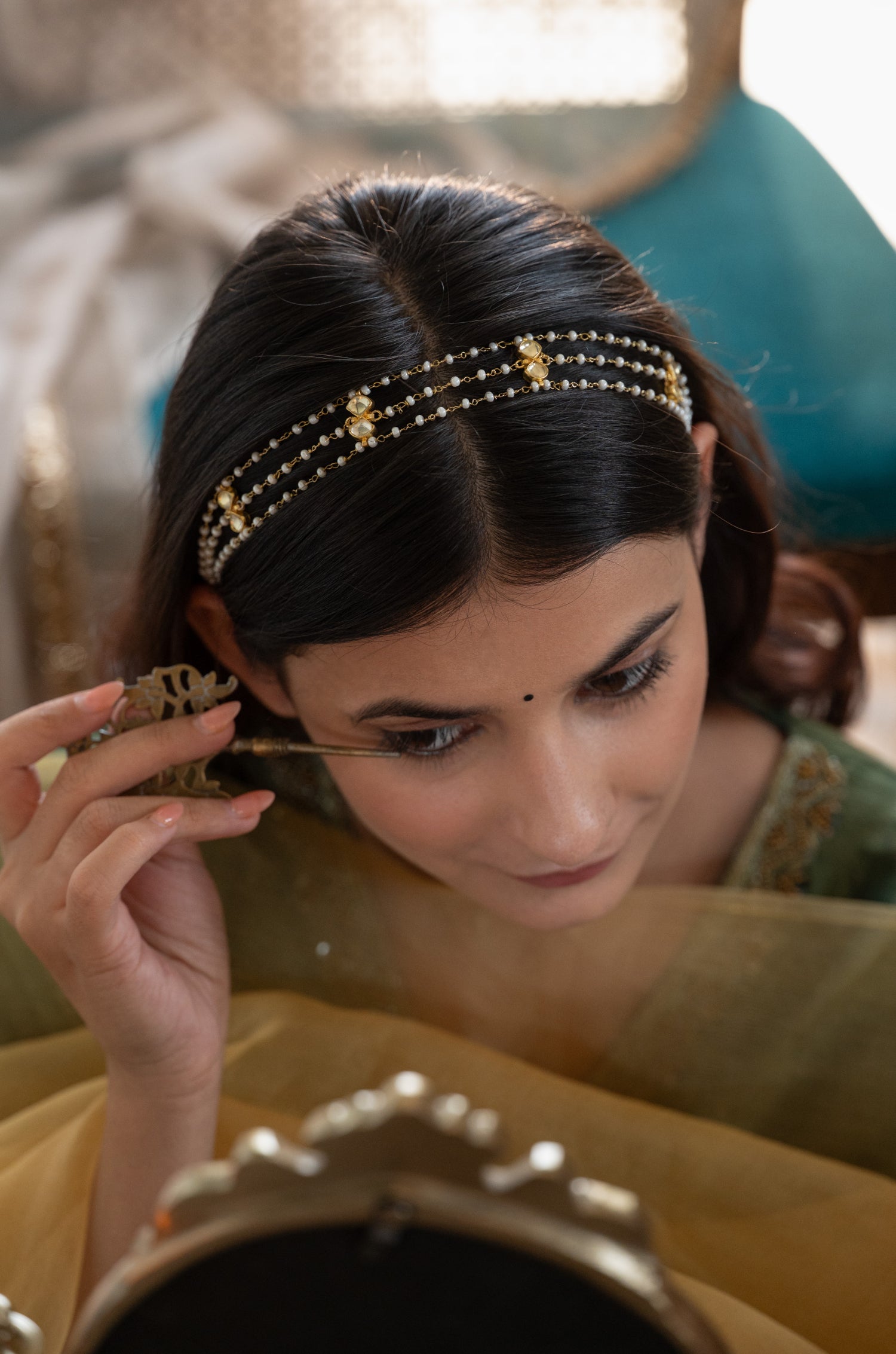 Sehrina Kundan Headband
