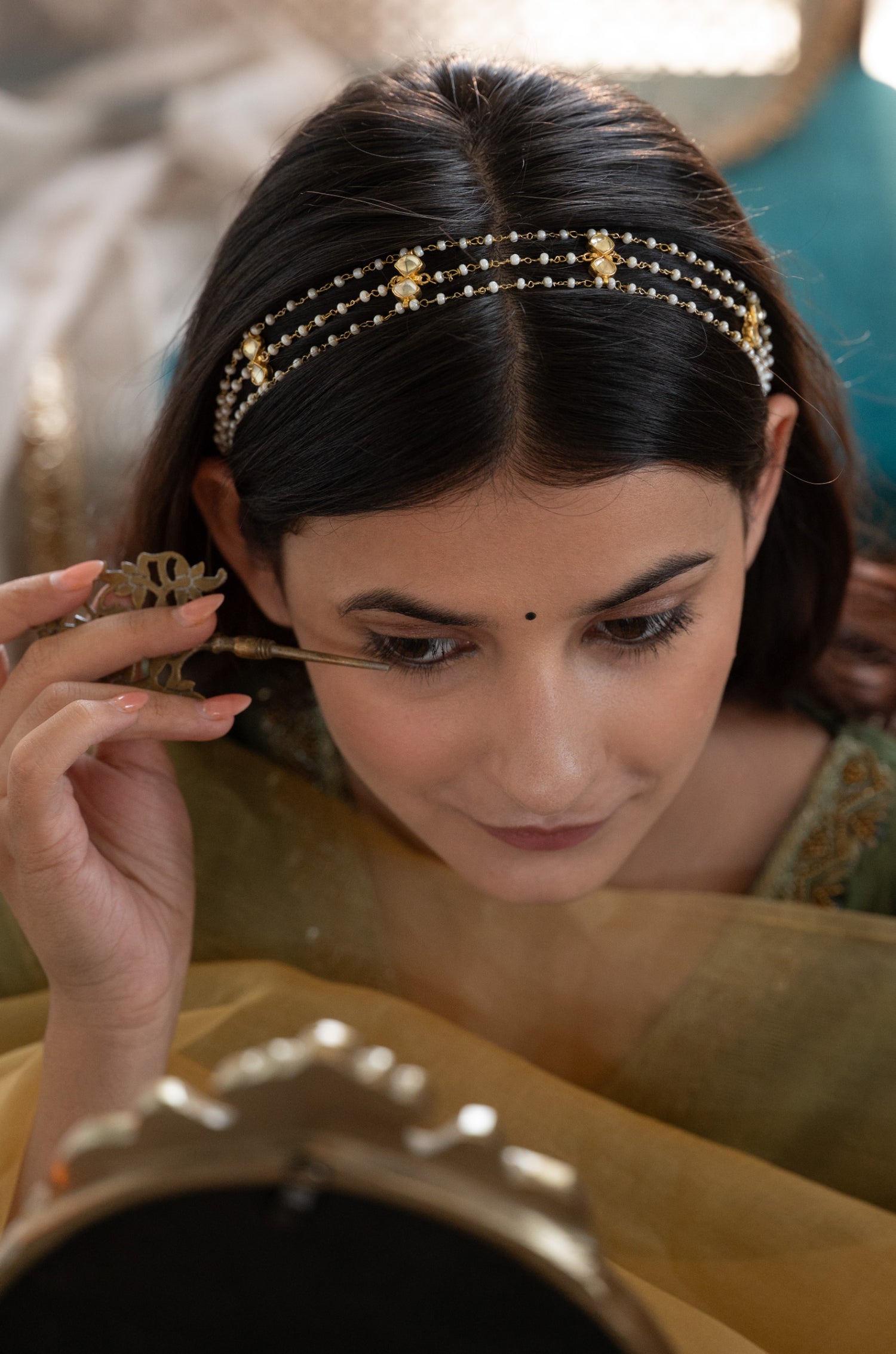 Sehrina Kundan Headband
