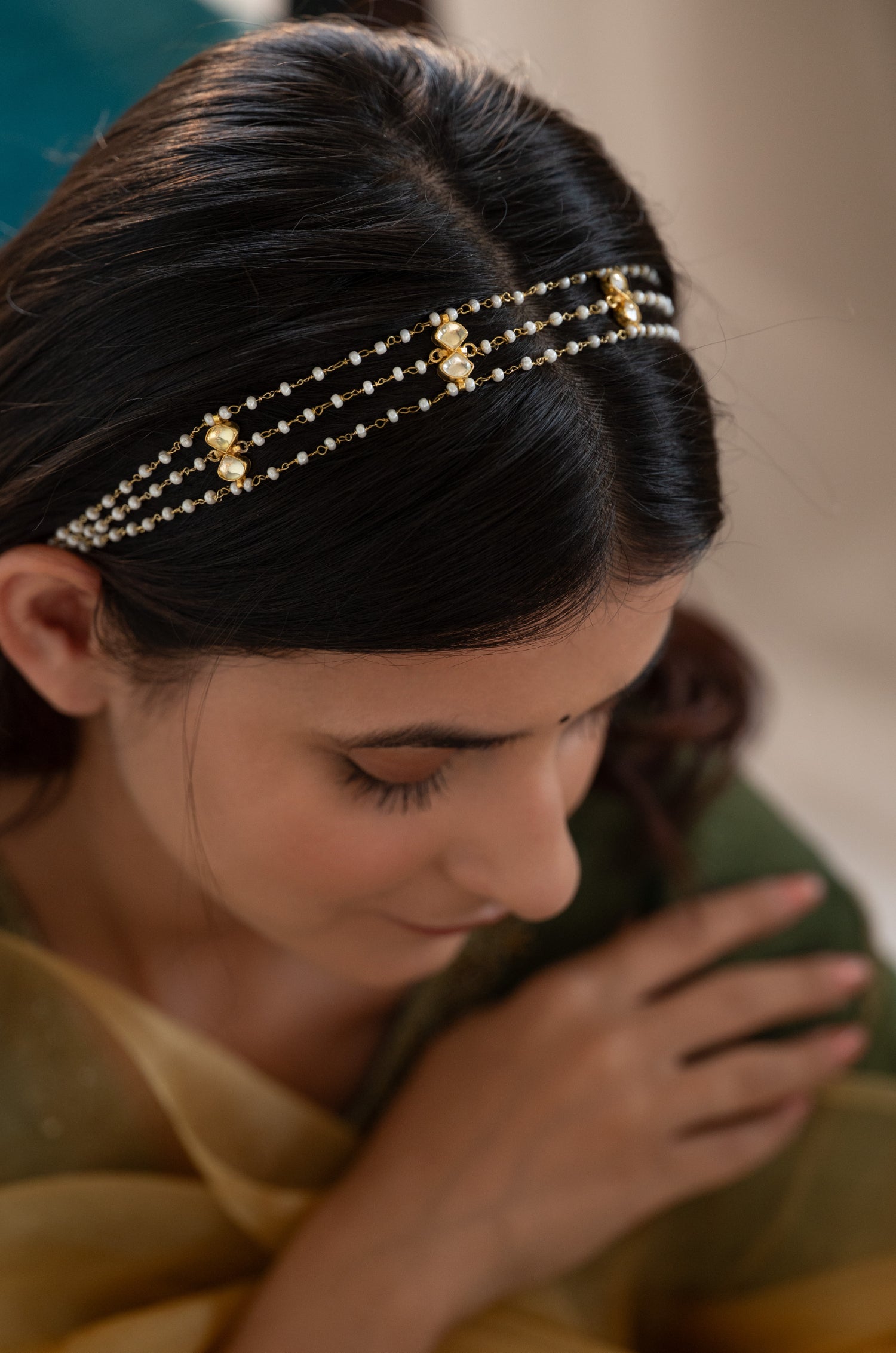 Sehrina Kundan Headband
