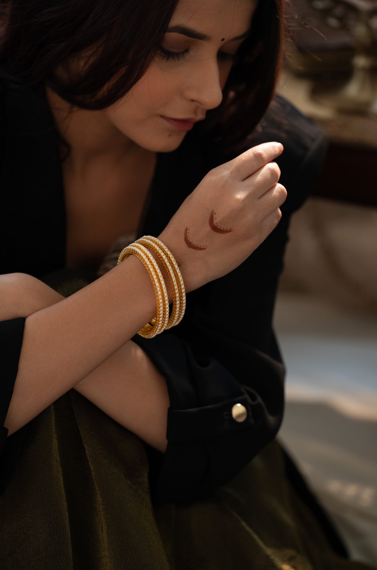 Rashi Pearl Bangles - Set of 4