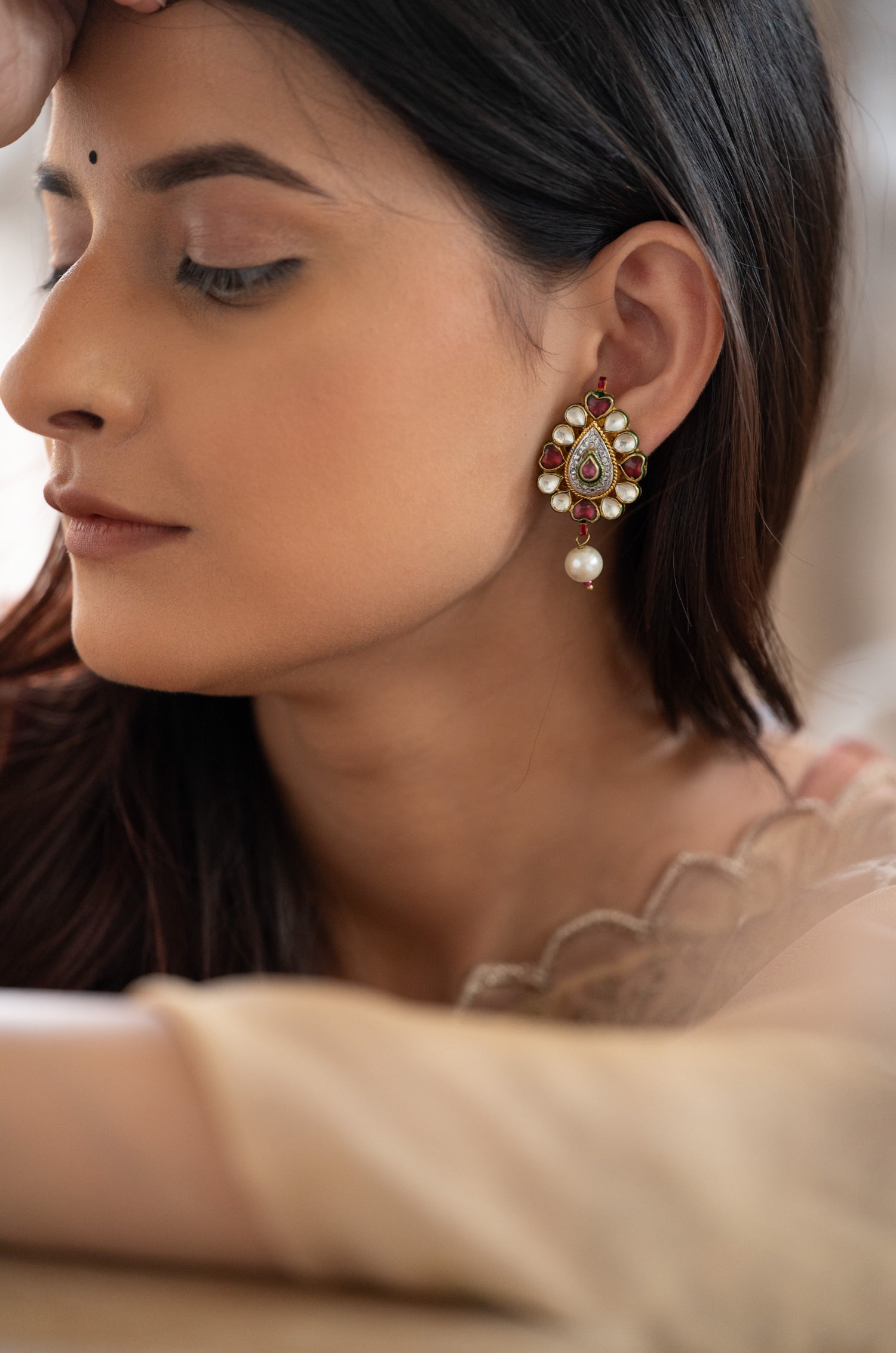 Inaya Kundan Earrings