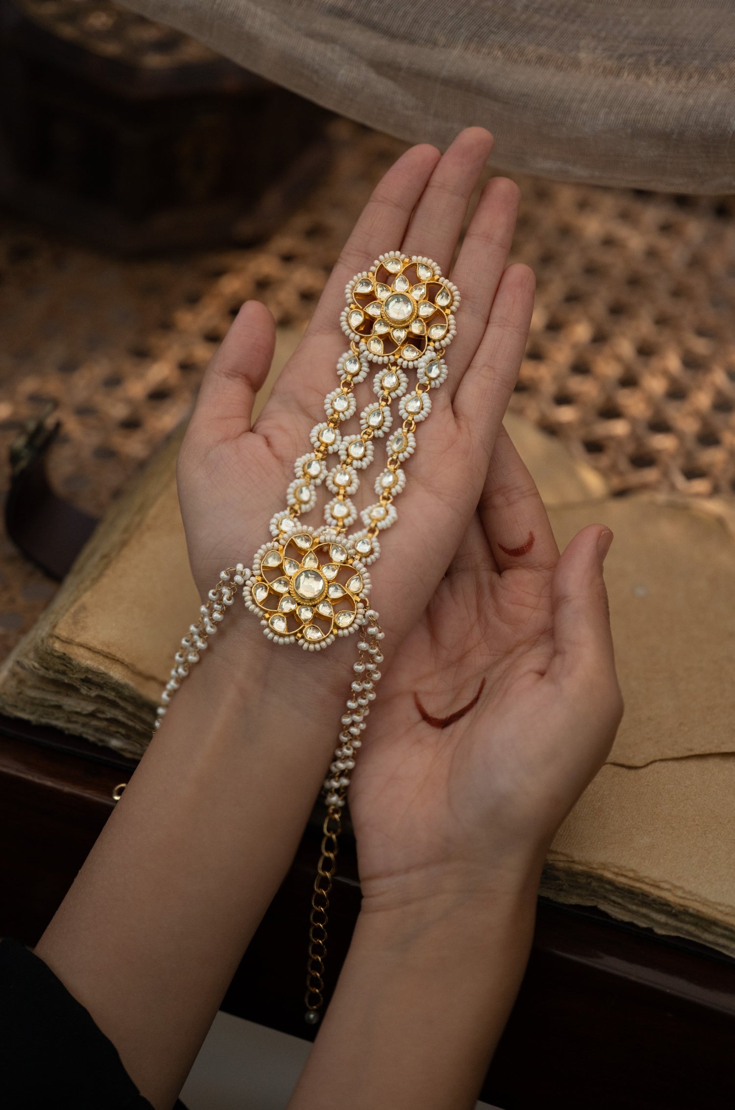 Khushi Kundan and Pearls Hathphool