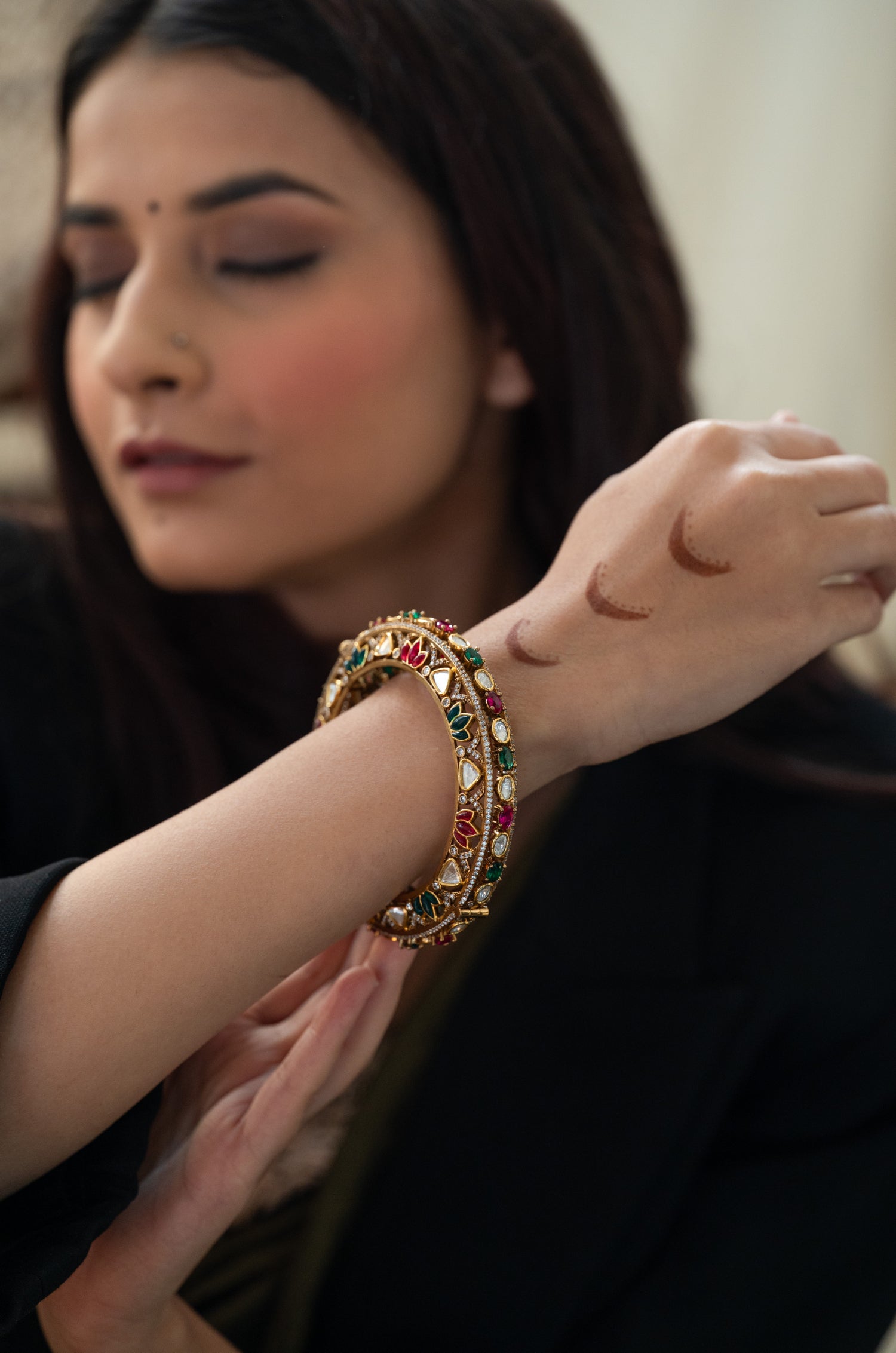 Mahua Polki Bangle