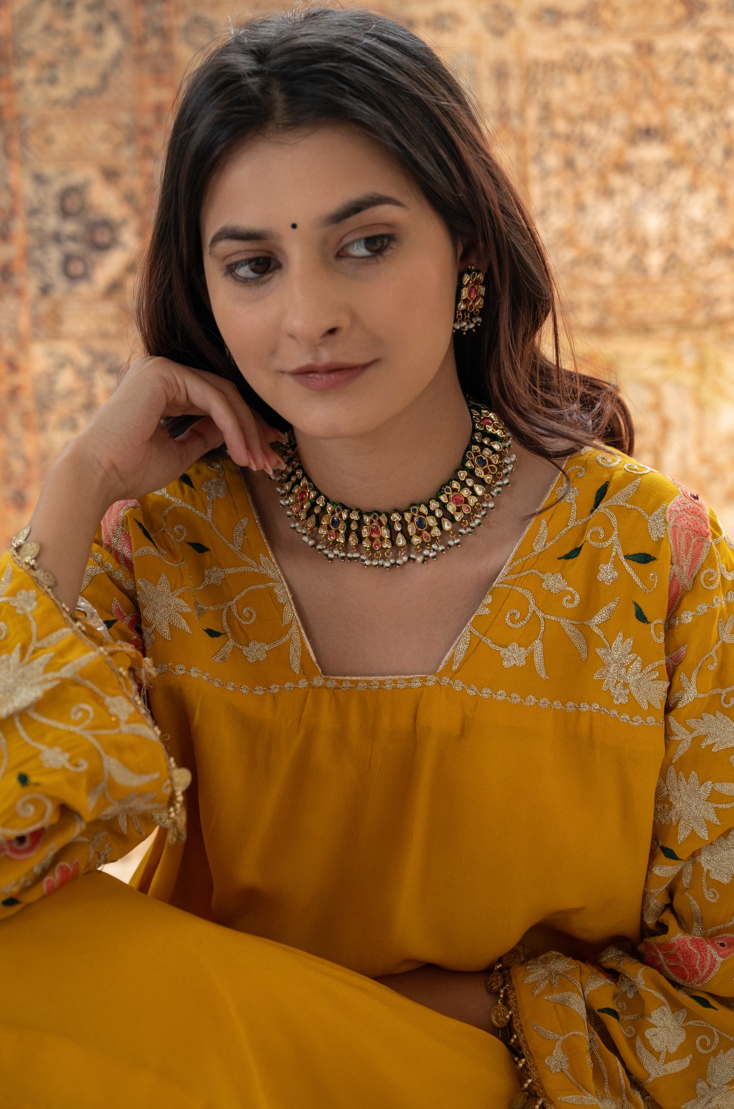 Anzari Multicoloured Necklace Set