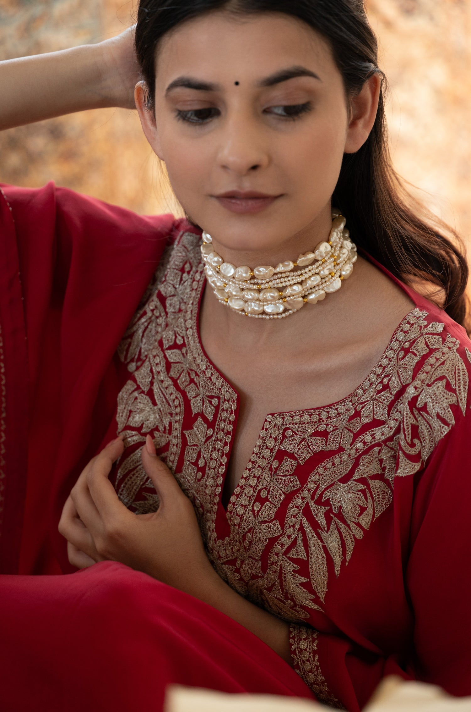 Manyata Pearl Choker Necklace