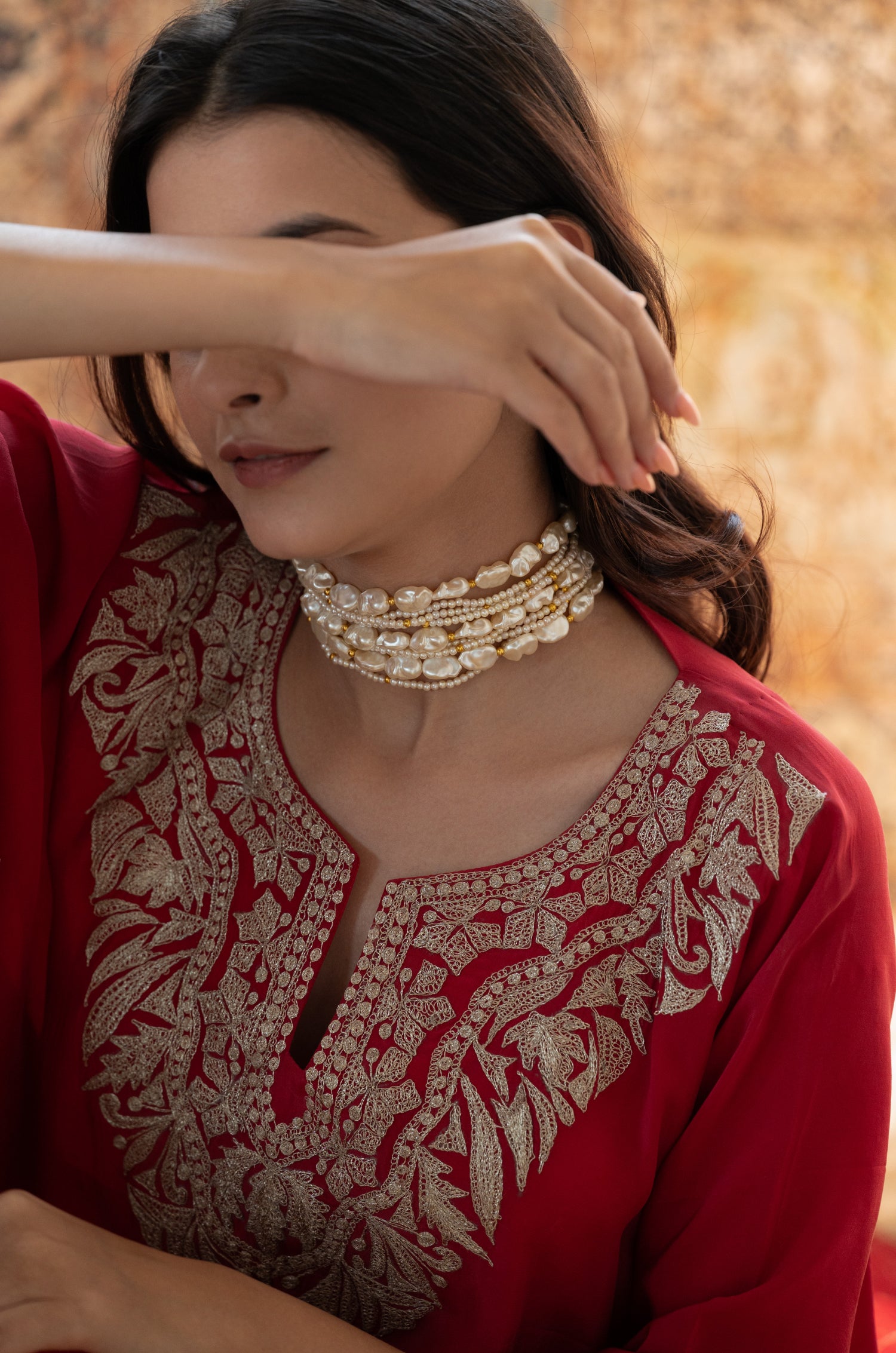 Manyata Pearl Choker Necklace