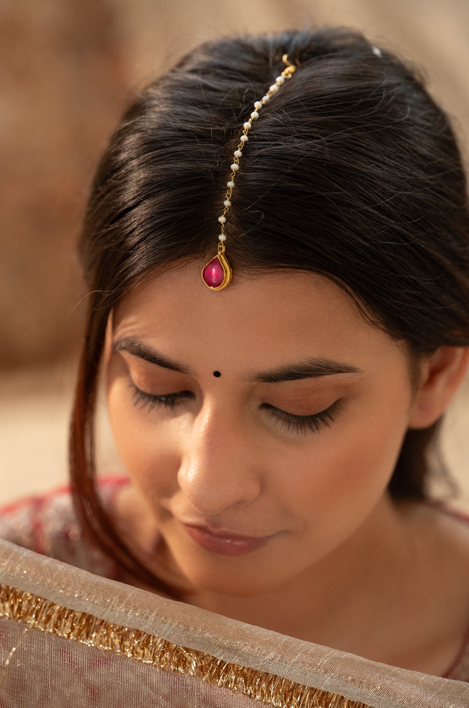 Paridhi Pink Kundan Maang Tikka