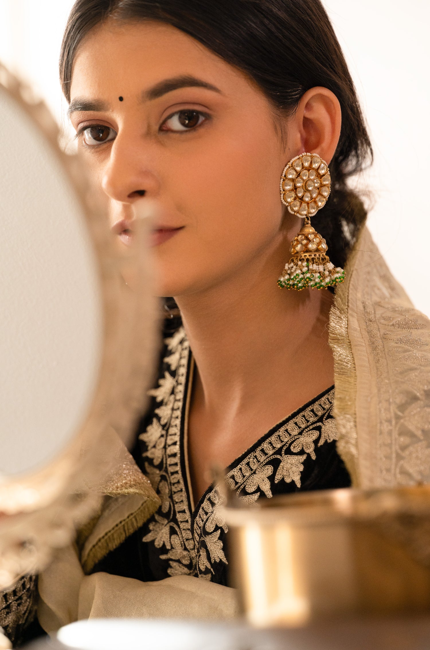 Inira Kundan Jhumka Earrings