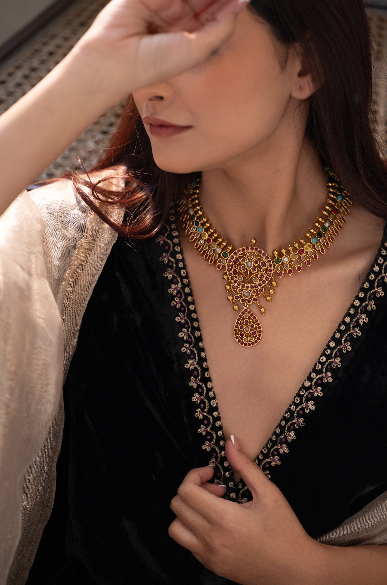 Leela Navrattan Necklace Set