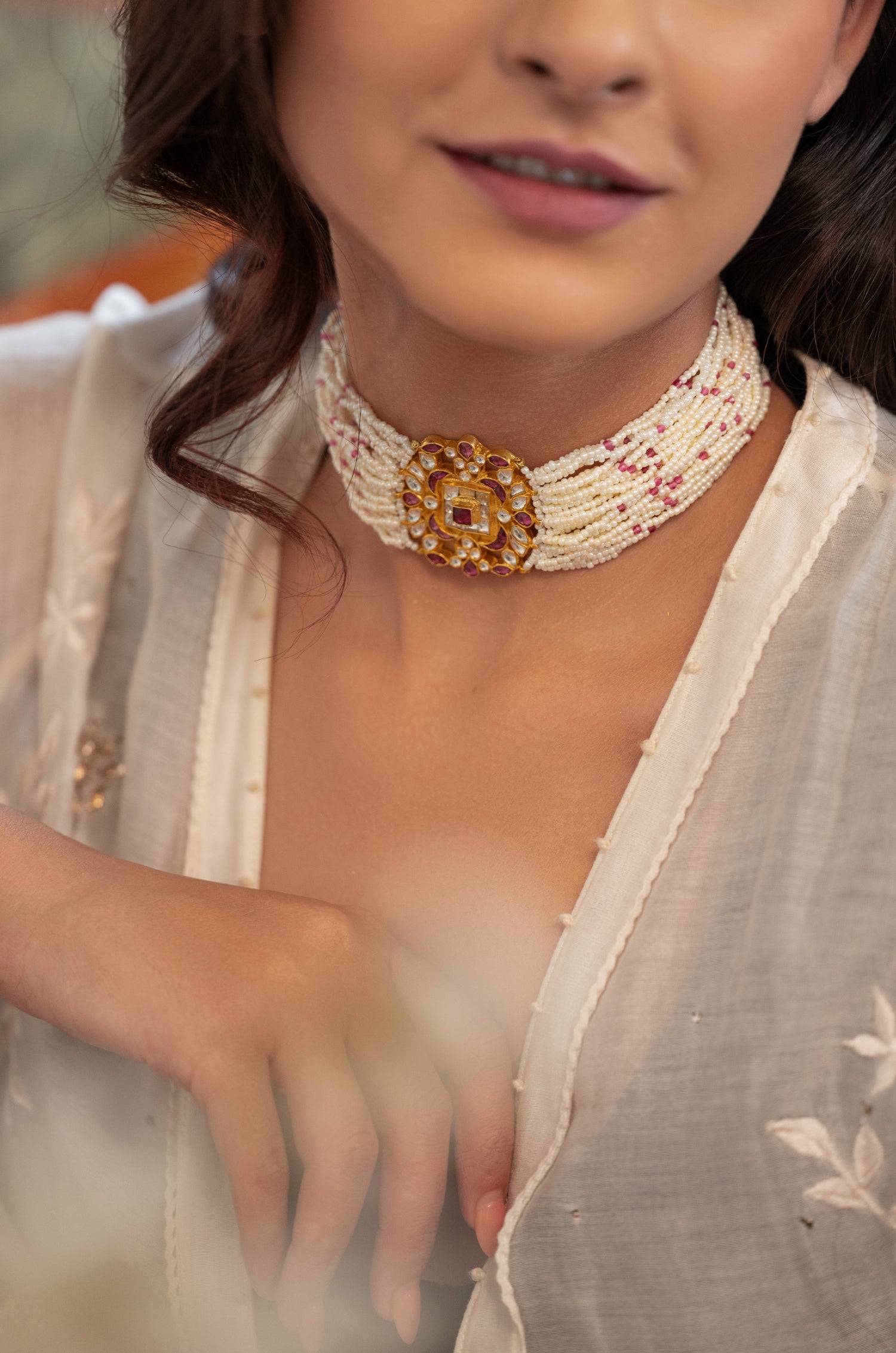 Kriti Pink Kundan Choker