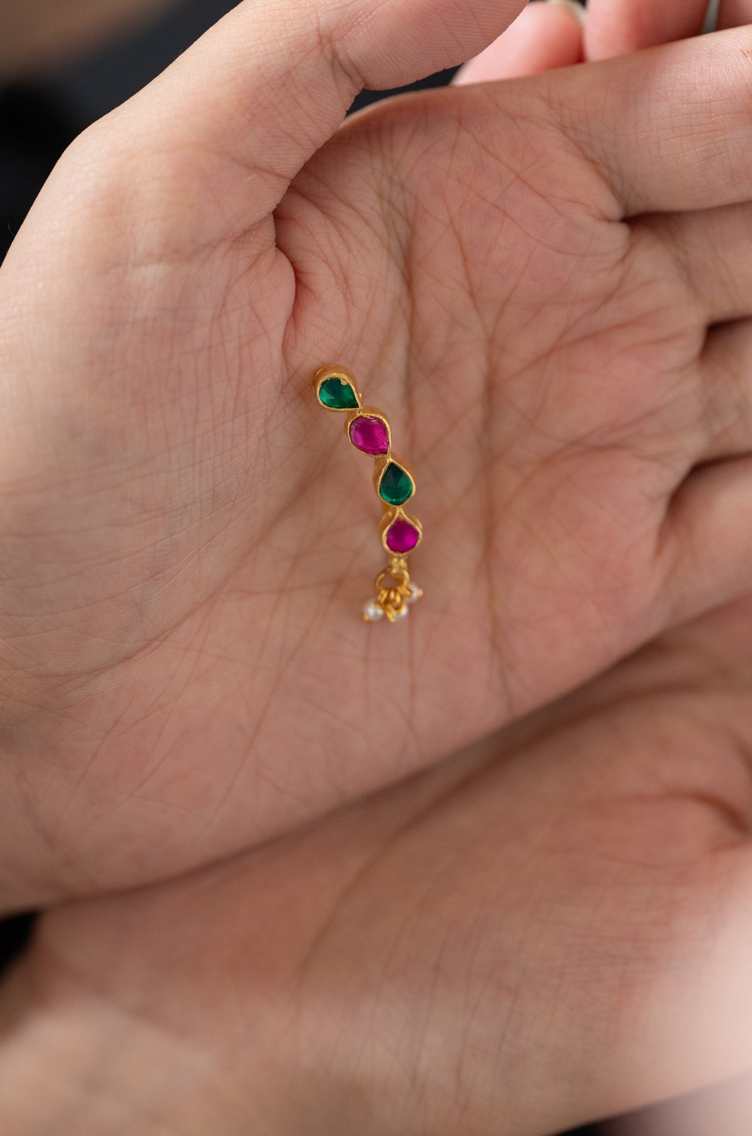 Mahi Red Kundan Nosepin
