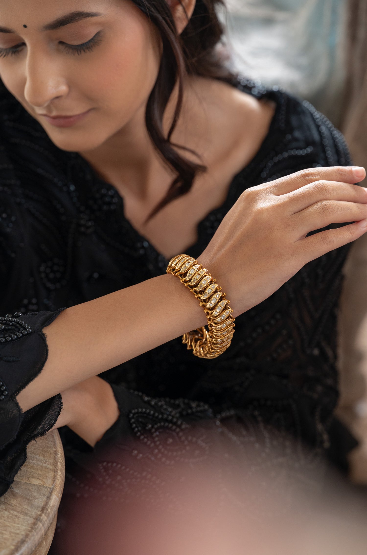 Yami Sutlada Polki Bangle