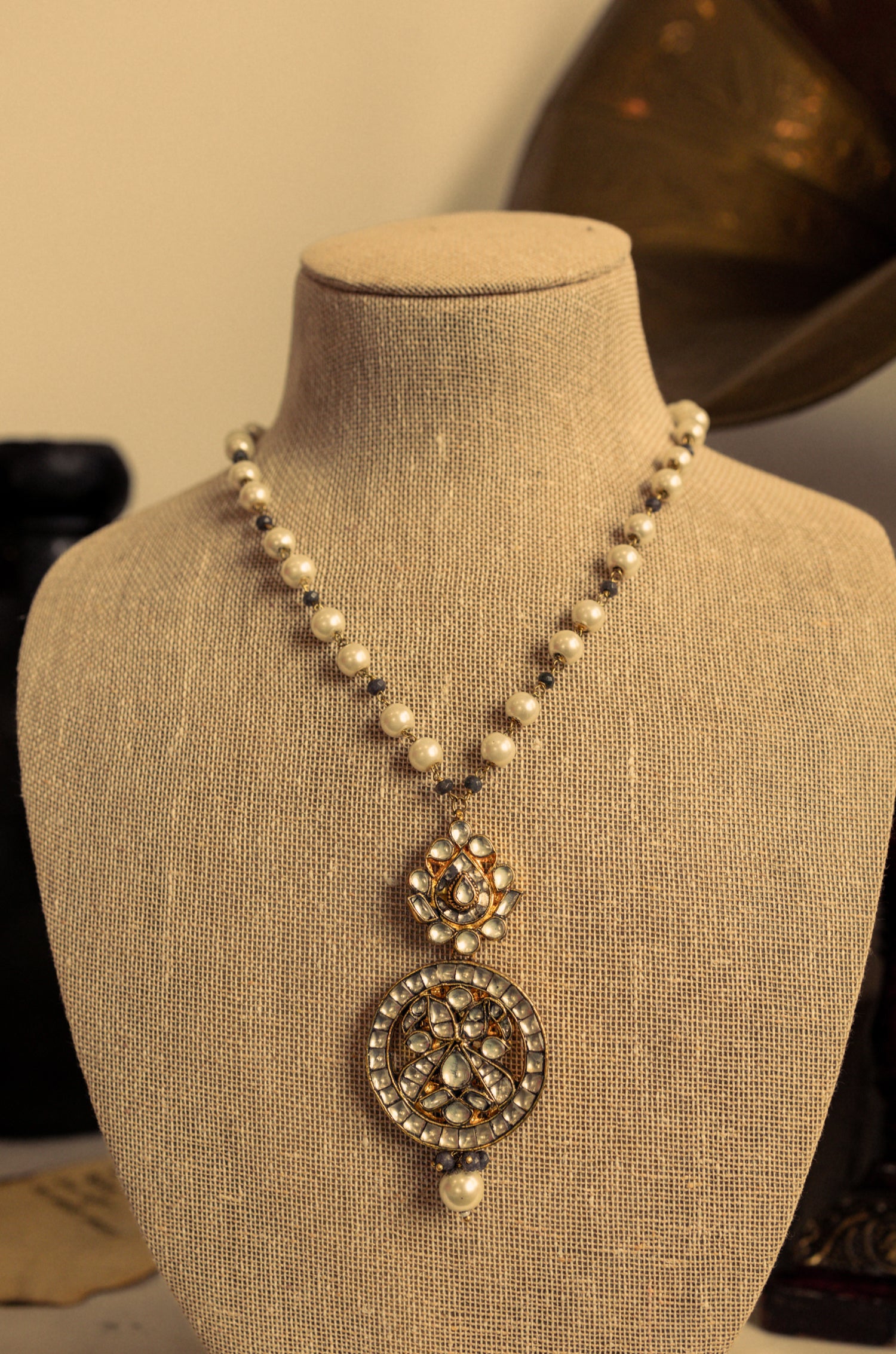 Indina Pearl Kundan Necklace