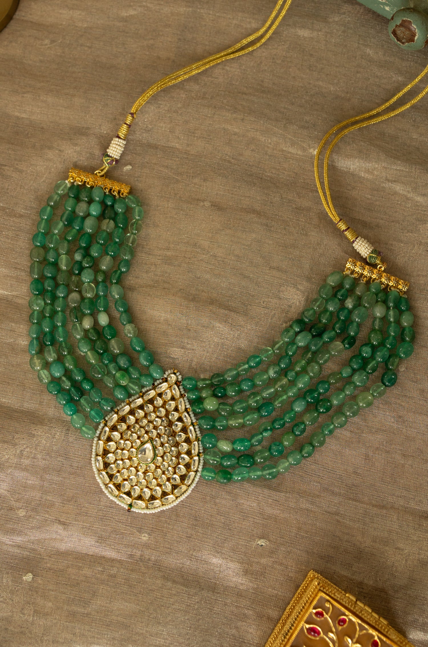 Akalia Floral Mint Kundan Necklace