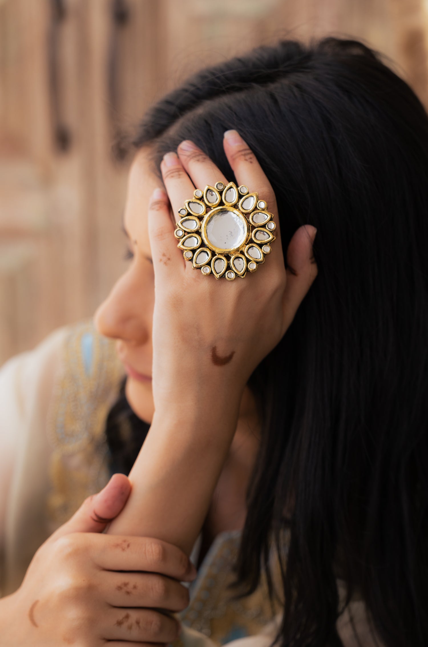 Nainaa Kundan Statement Ring