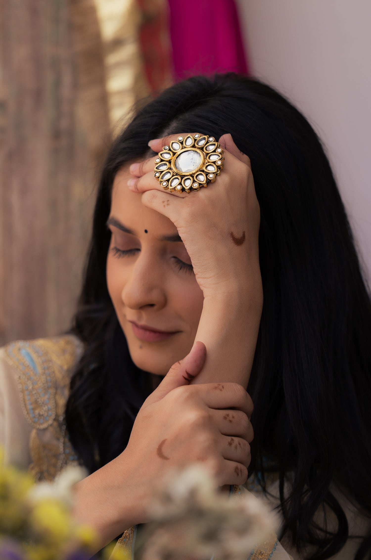 Nainaa Kundan Statement Ring