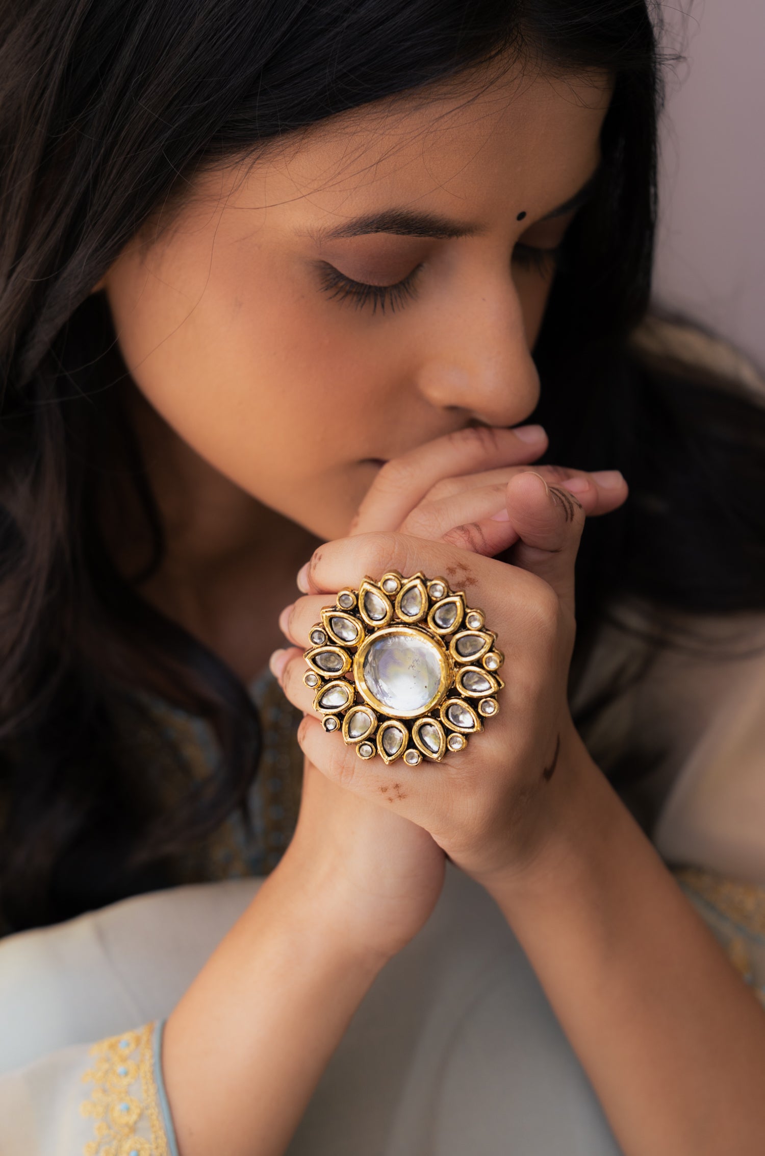 Nainaa Kundan Statement Ring