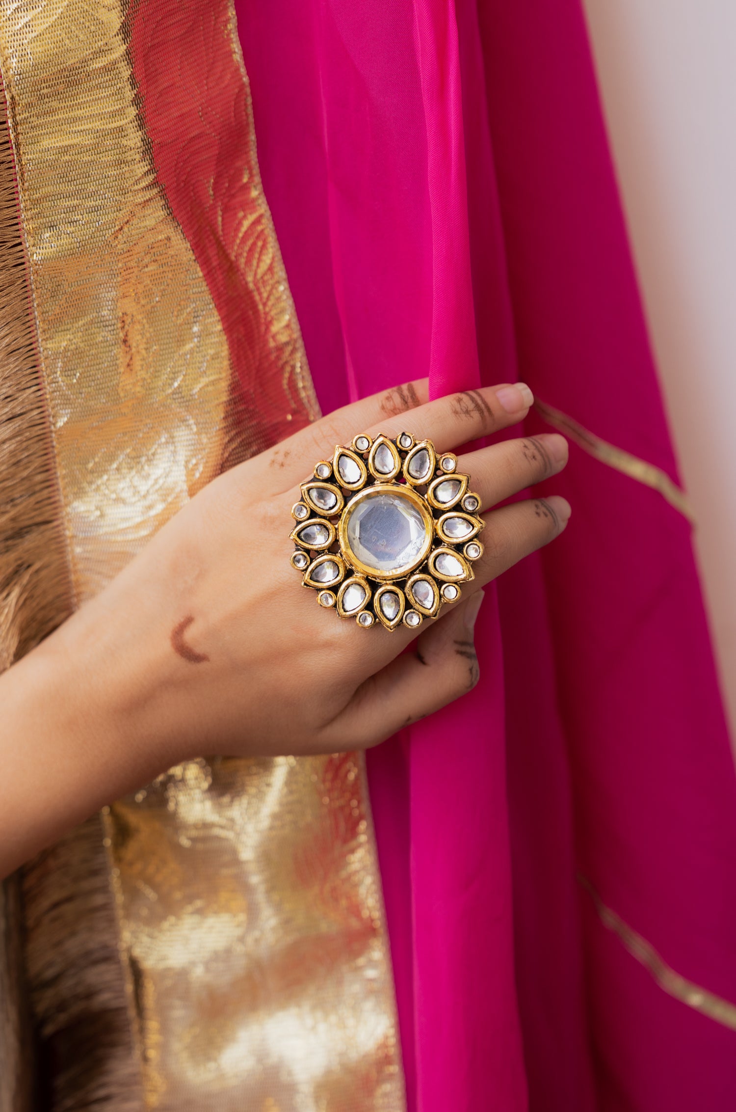 Nainaa Kundan Statement Ring