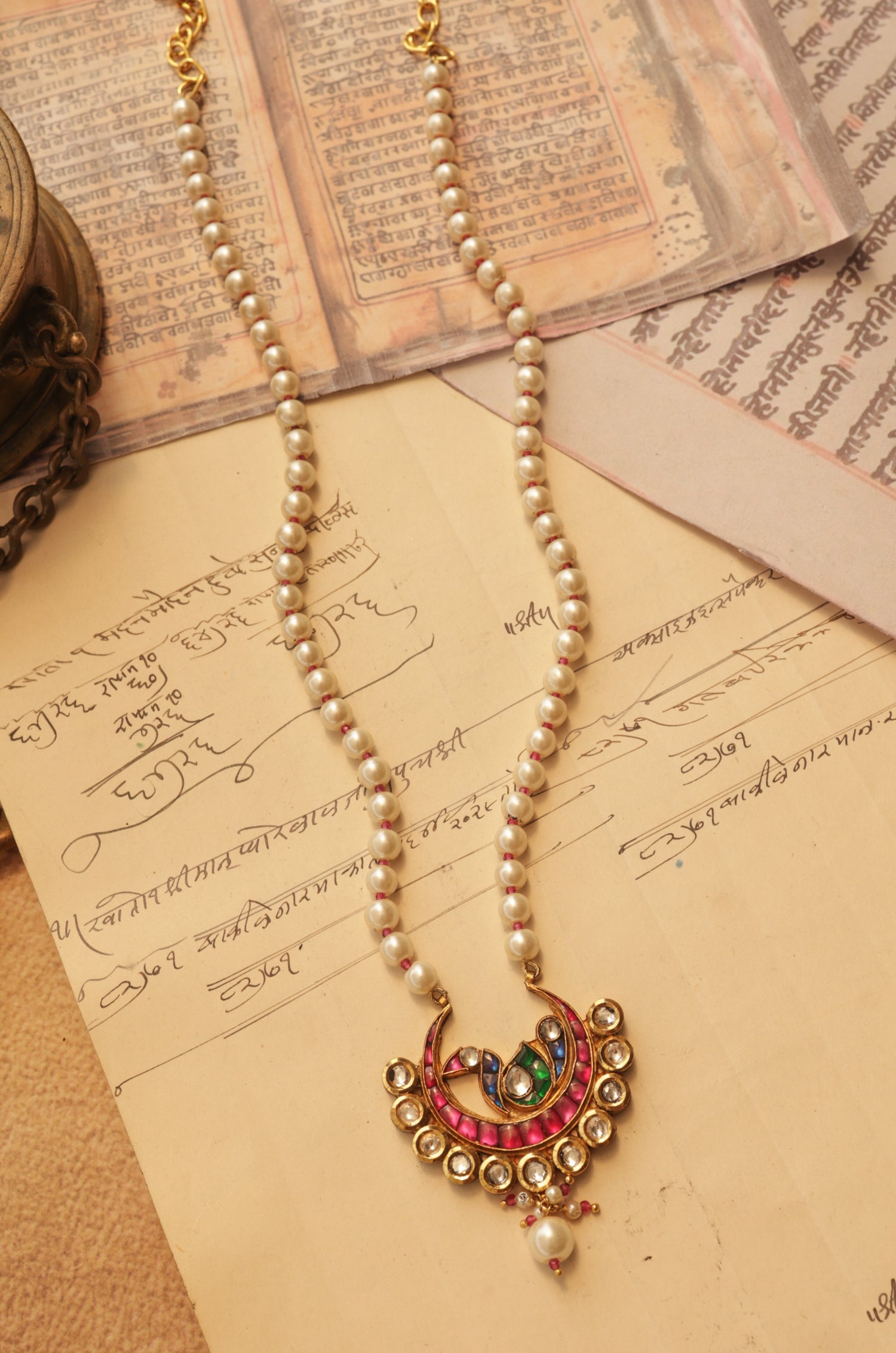 Eshwari Kundan Necklace