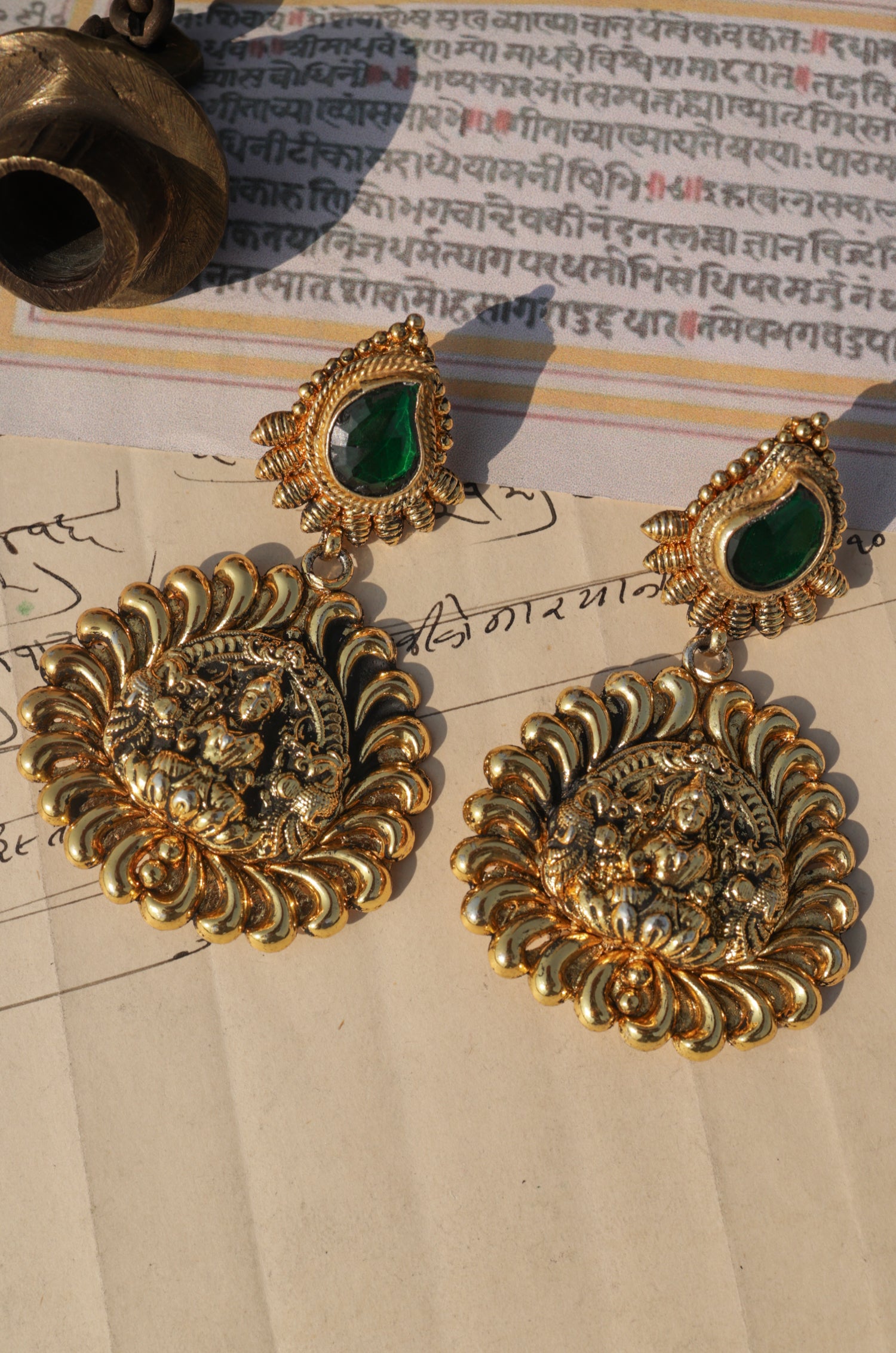 Damyanti Green Kundan Earrings